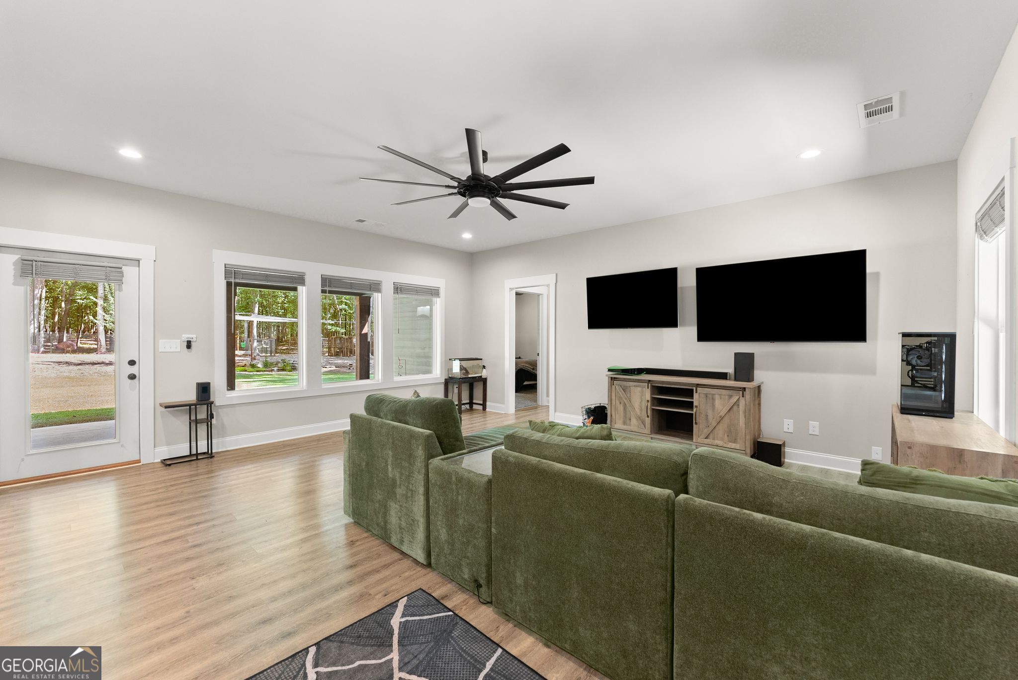 631 Edmondson Road Property Photo 15