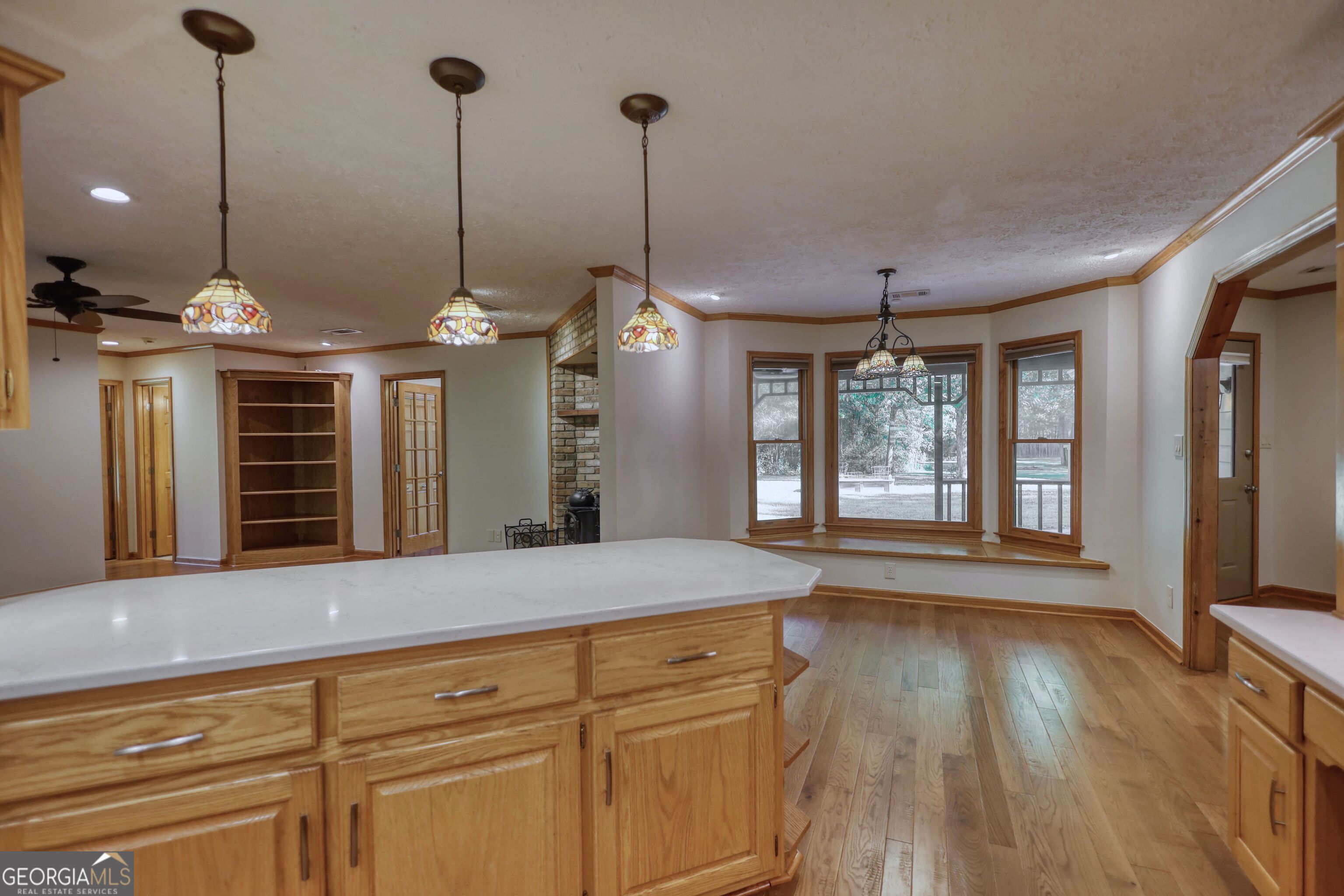 647 E Mays Road Property Photo 18