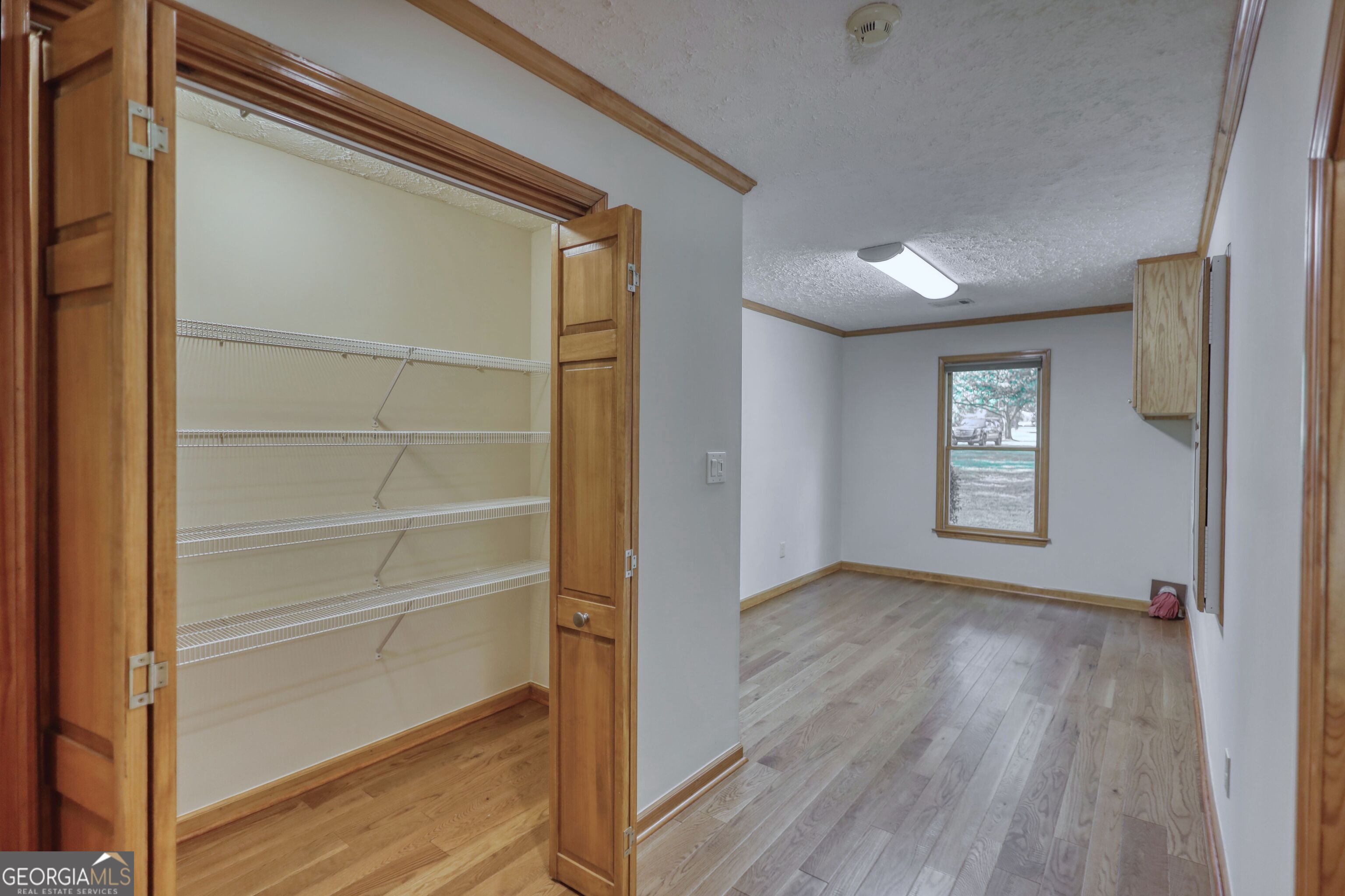 647 E Mays Road Property Photo 20