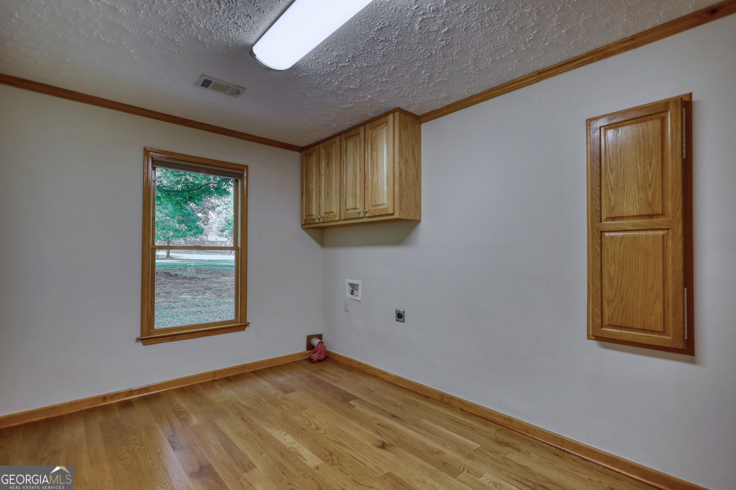 647 E Mays Road Property Photo 22