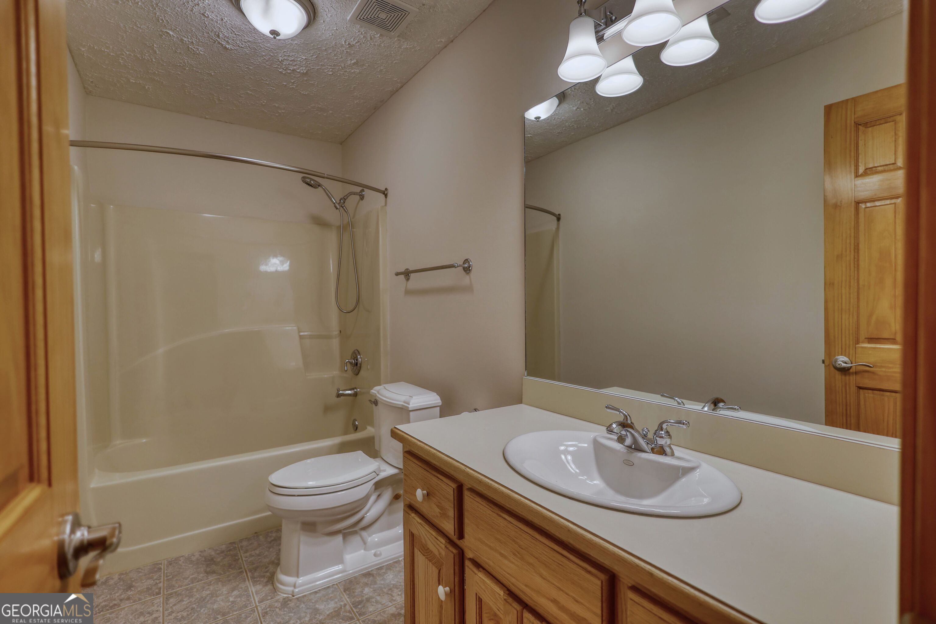 647 E Mays Road Property Photo 43