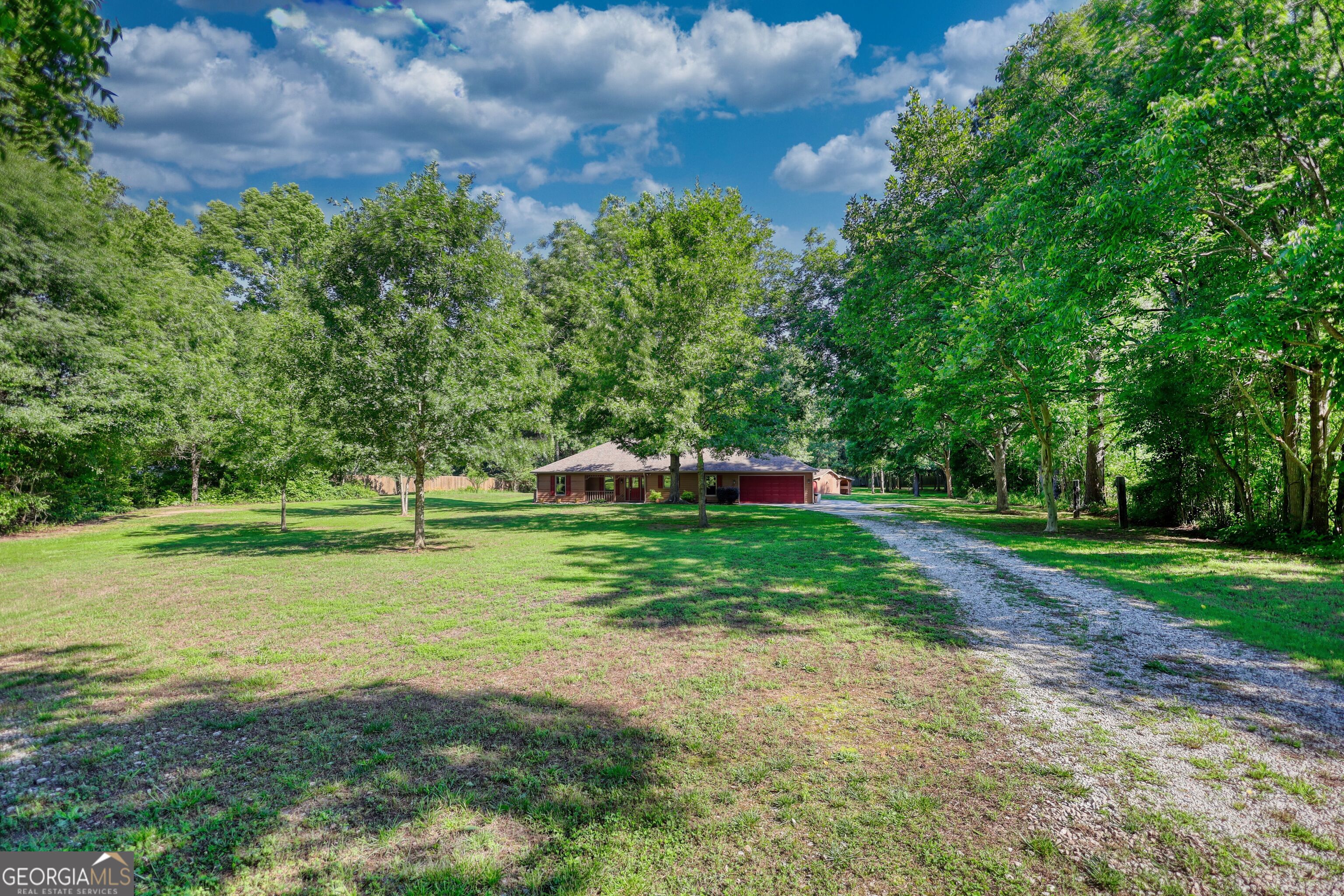 647 E Mays Road Property Photo 54