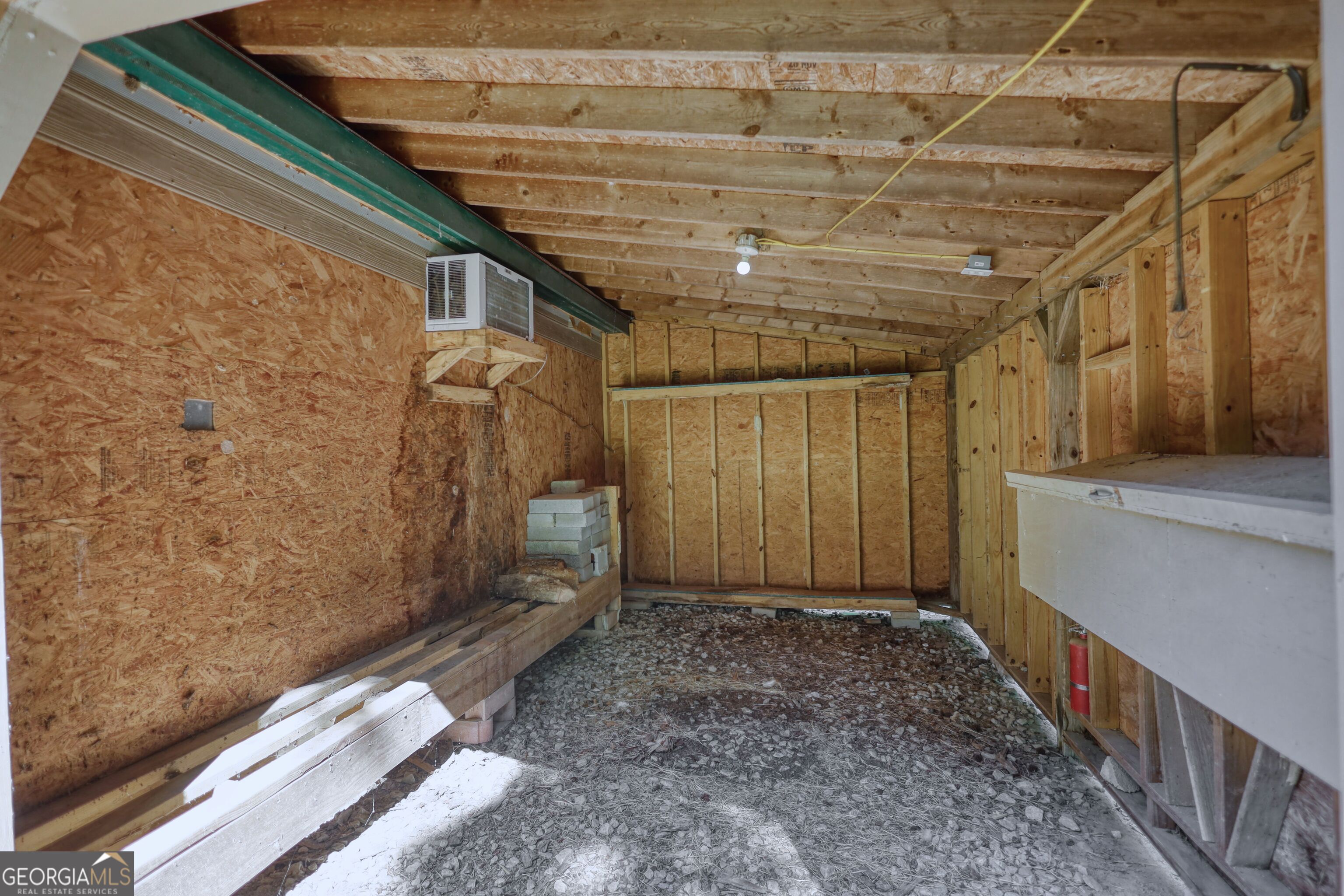 647 E Mays Road Property Photo 61