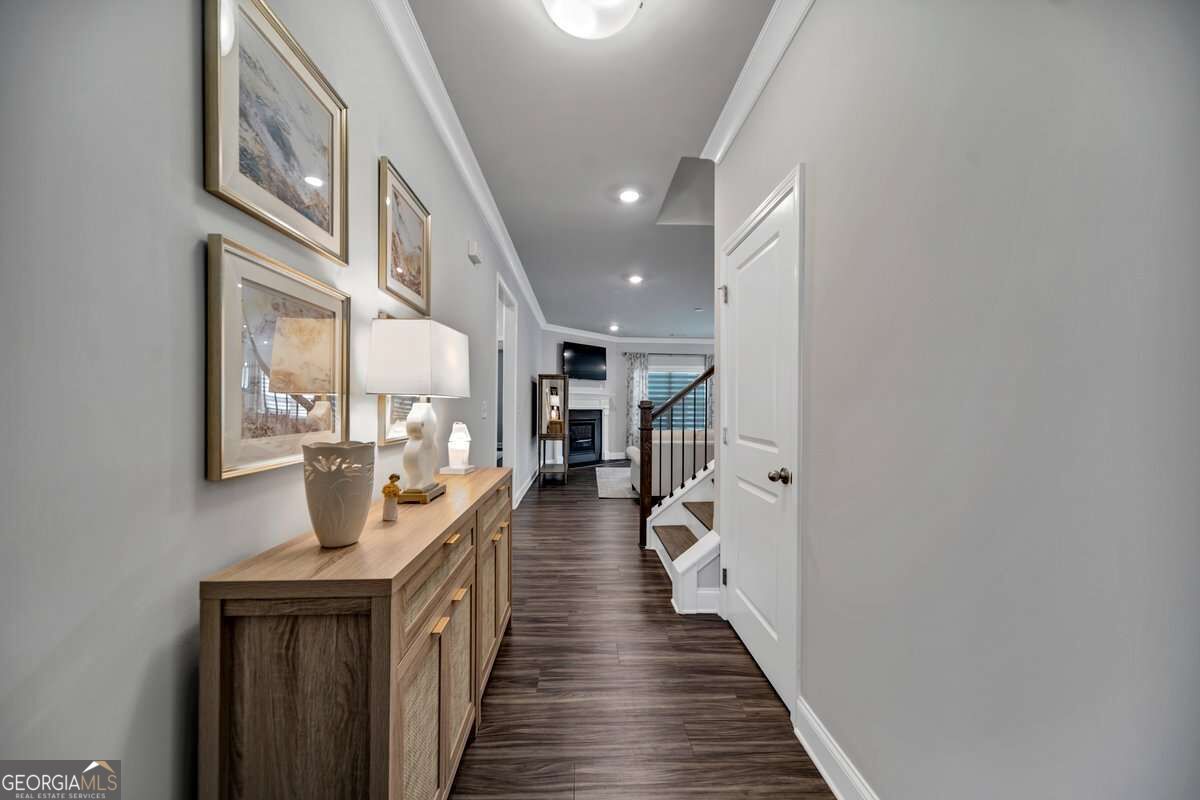 4506 Silver Oak Drive Sw Property Photo 5