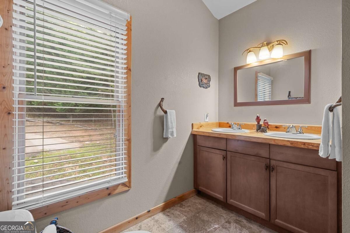 30 Shepherds Lane Property Photo 25