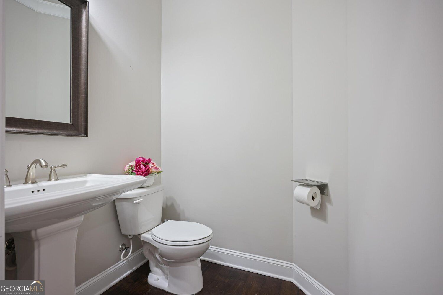 1016 Township Square Property Photo 15