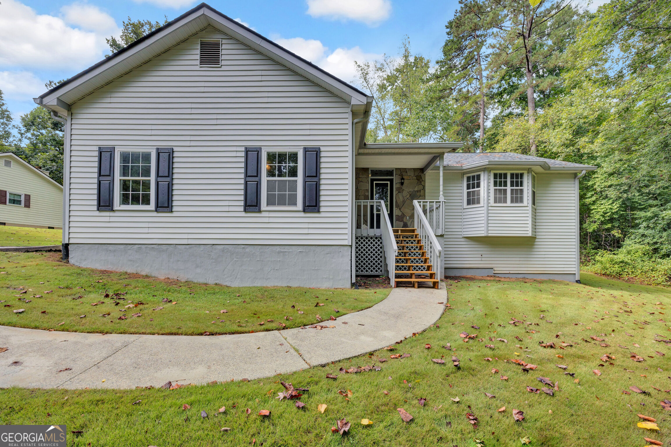 2067 Brandy Woods Drive SE Property Photo 1