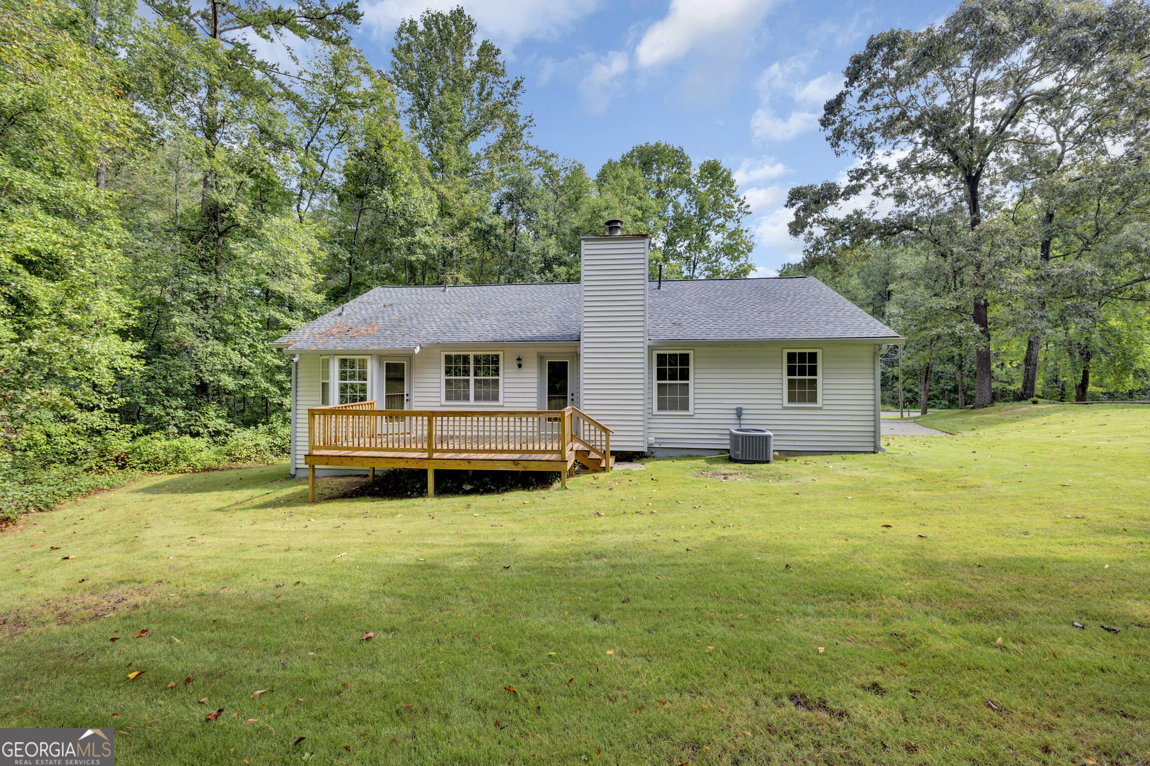 2067 Brandy Woods Drive Se Property Photo 3