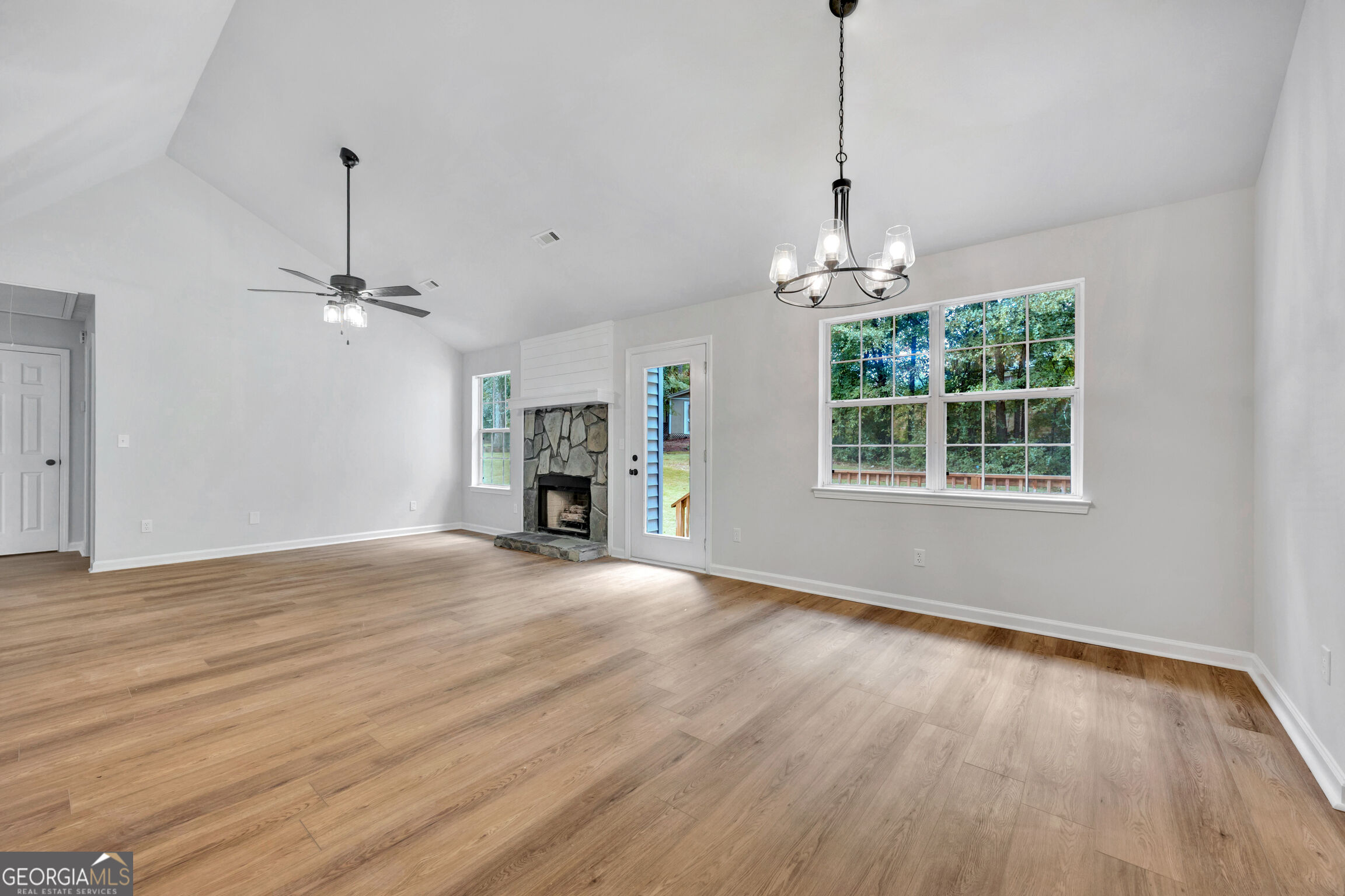 2067 Brandy Woods Drive Se Property Photo 7