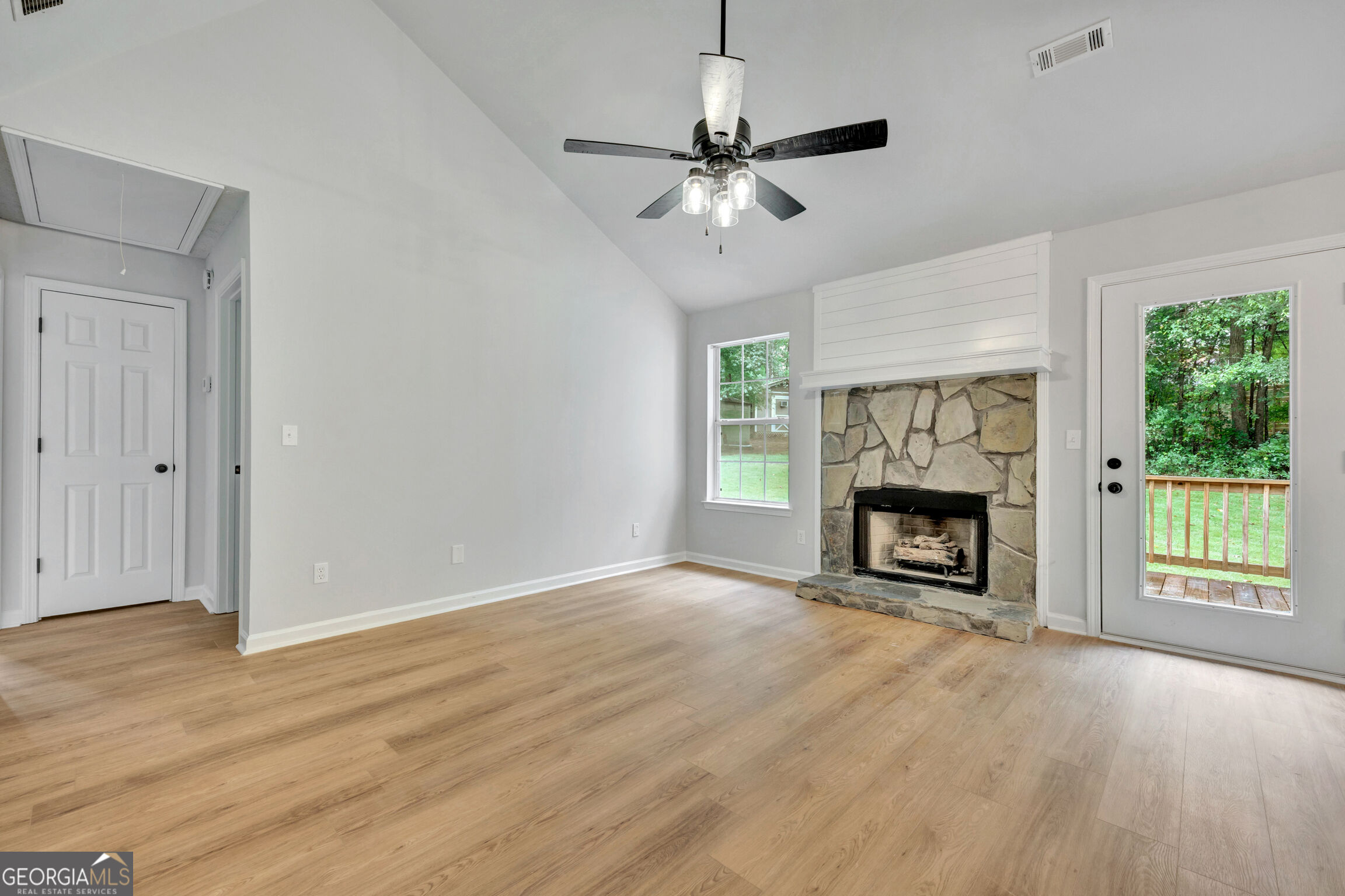 2067 Brandy Woods Drive Se Property Photo 11