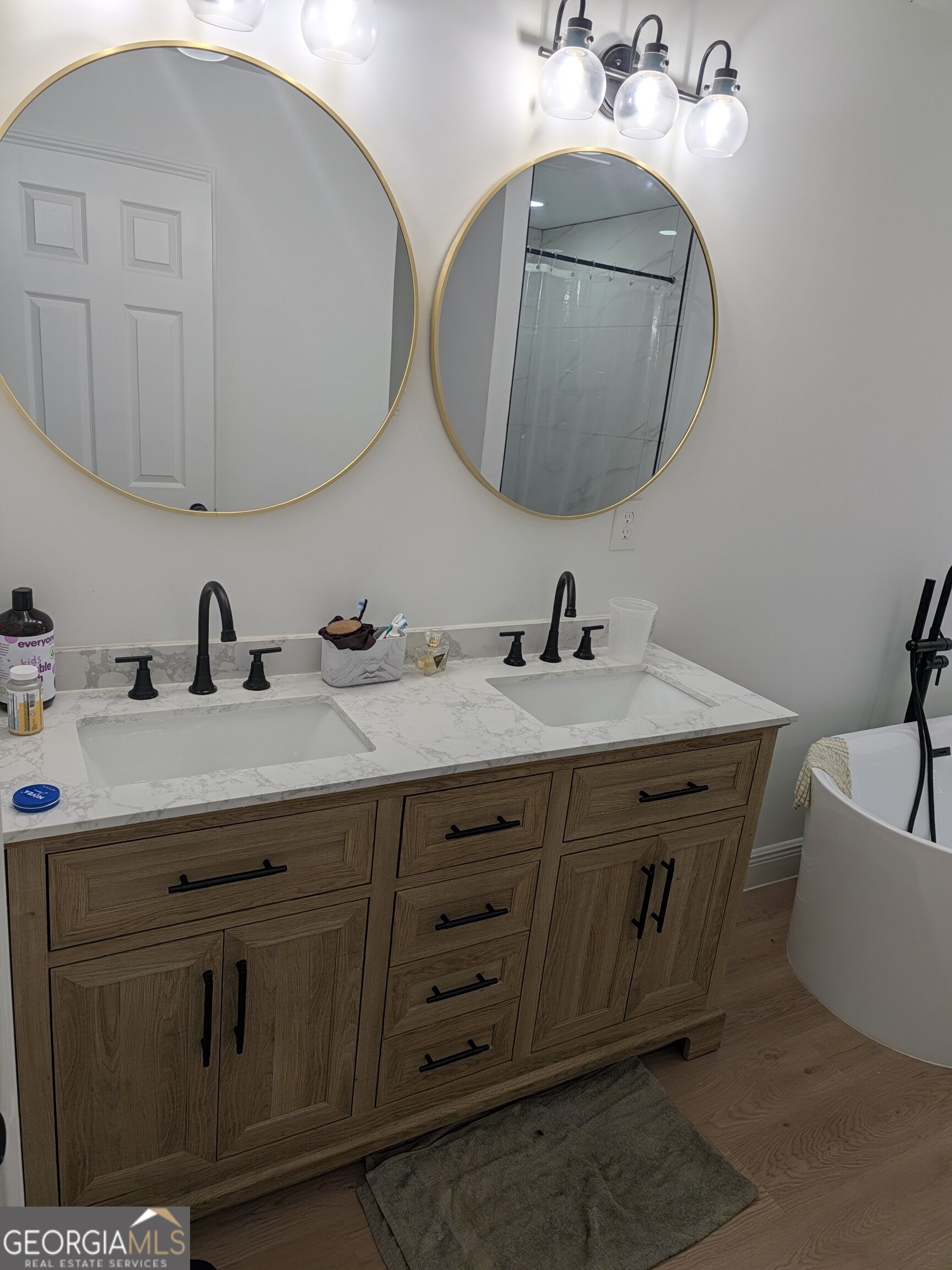 681 Burtons Cove Property Photo 7