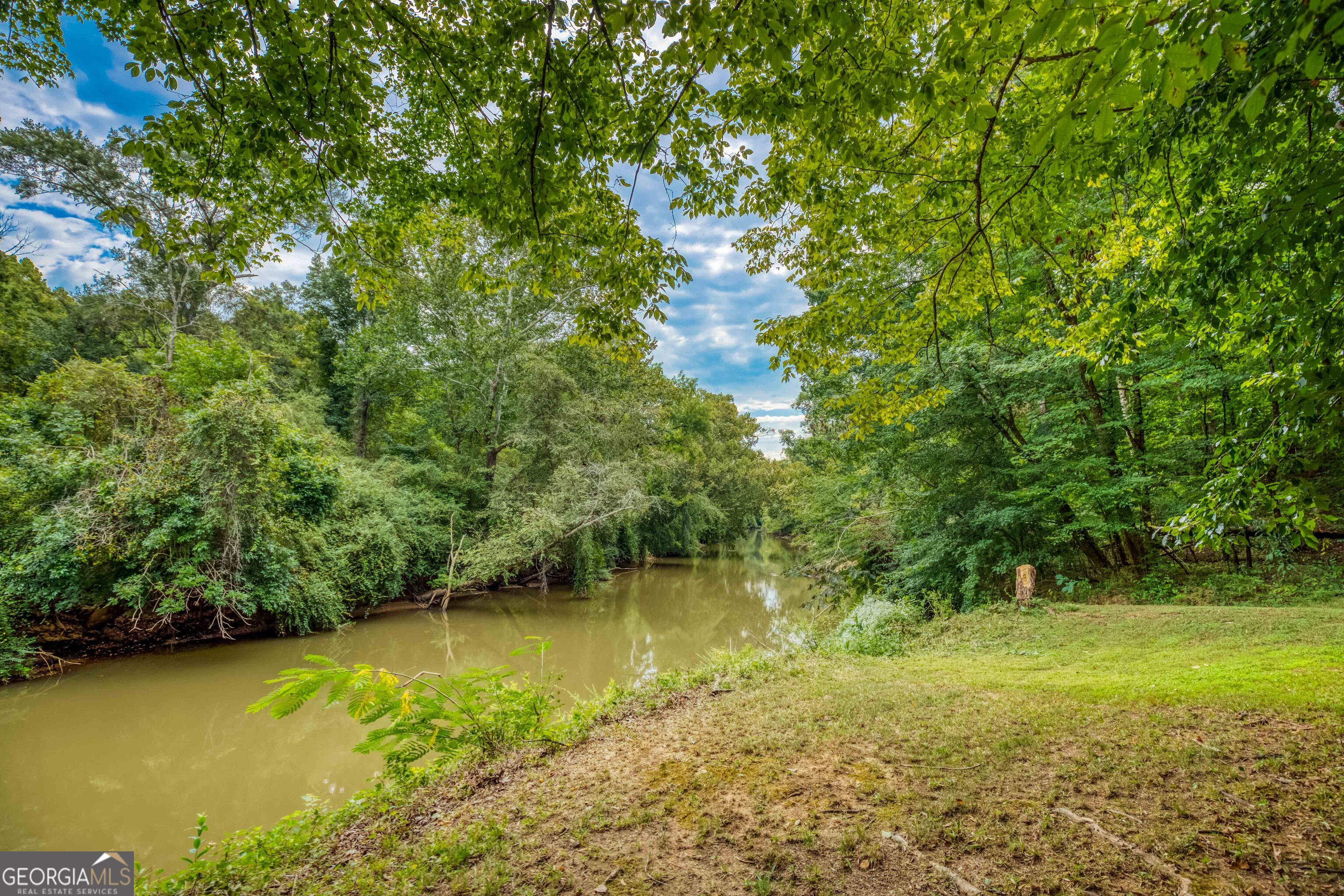 265 Riverbrooke Trail Property Photo 48