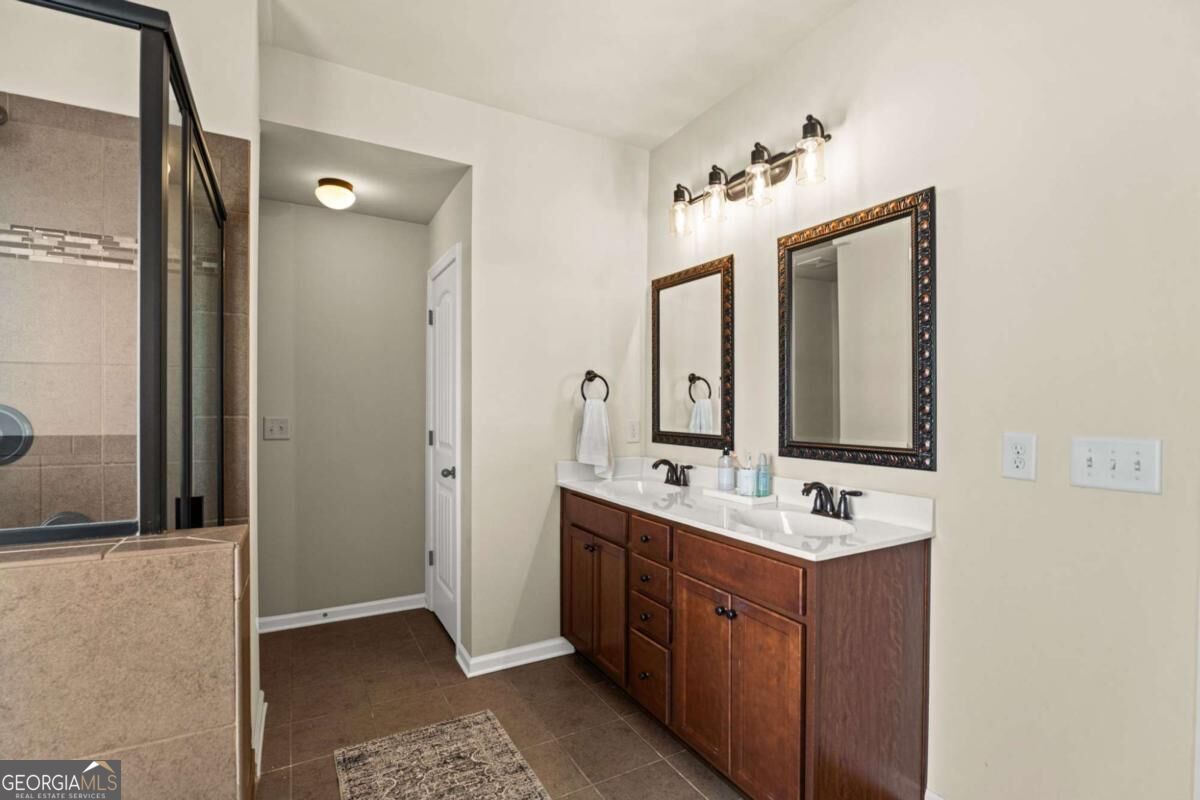 4945 Pont Du Gard Drive Property Photo 29