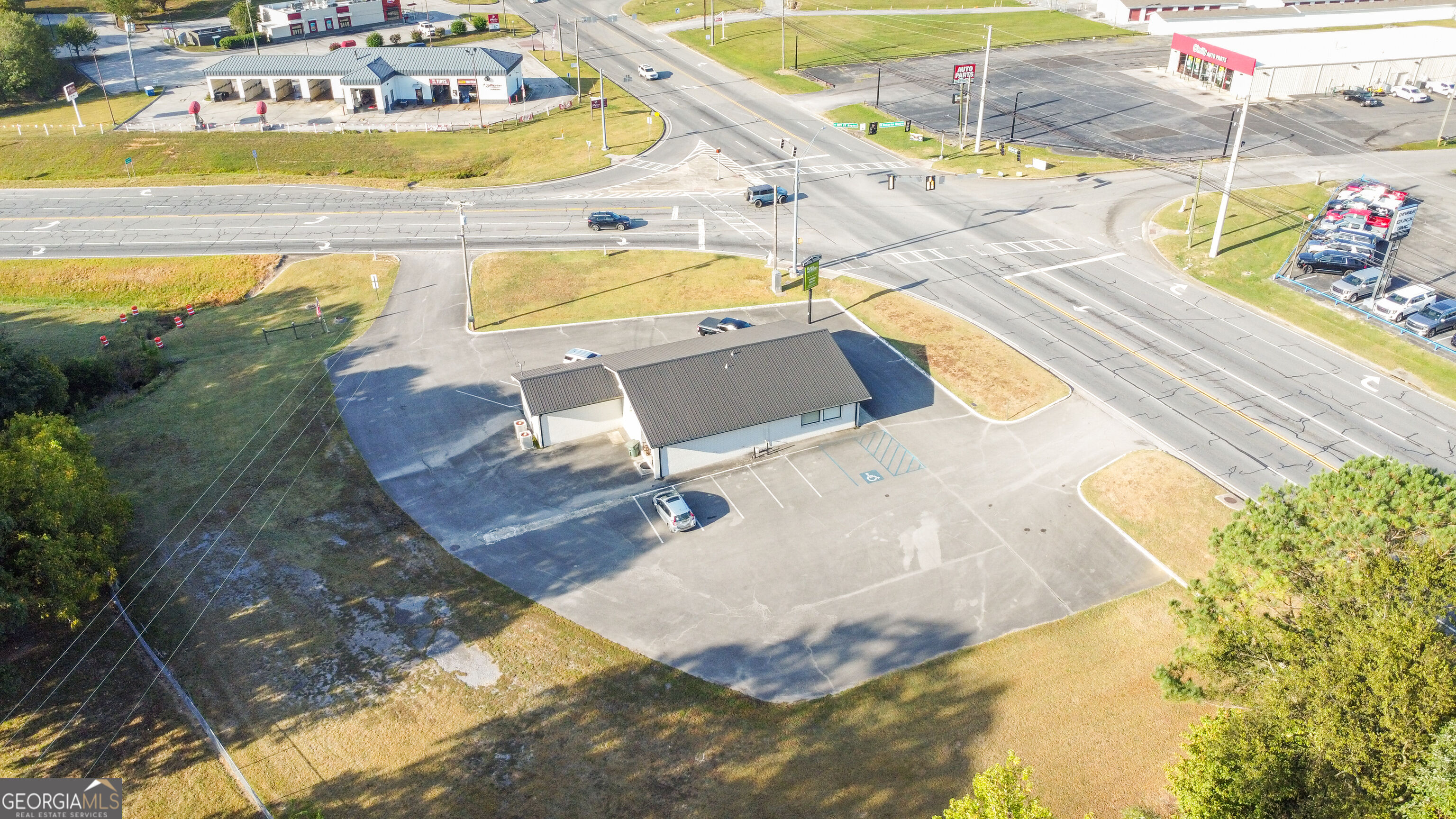 23 N Highway 27 Property Photo 2