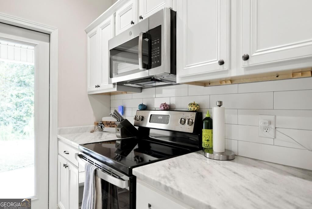 141 Red Tail Circle Property Photo 10