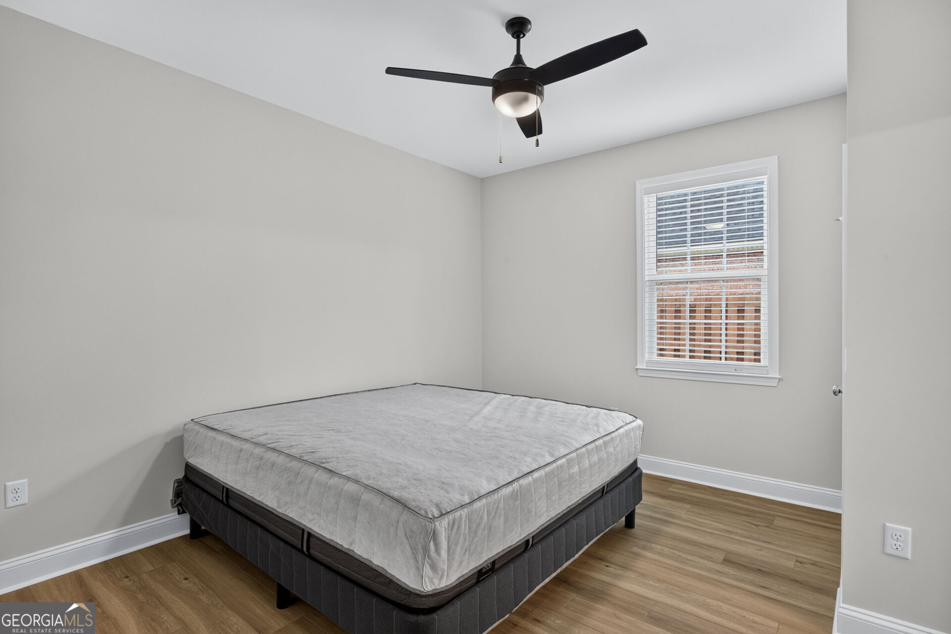 125 Houston Street Property Photo 16