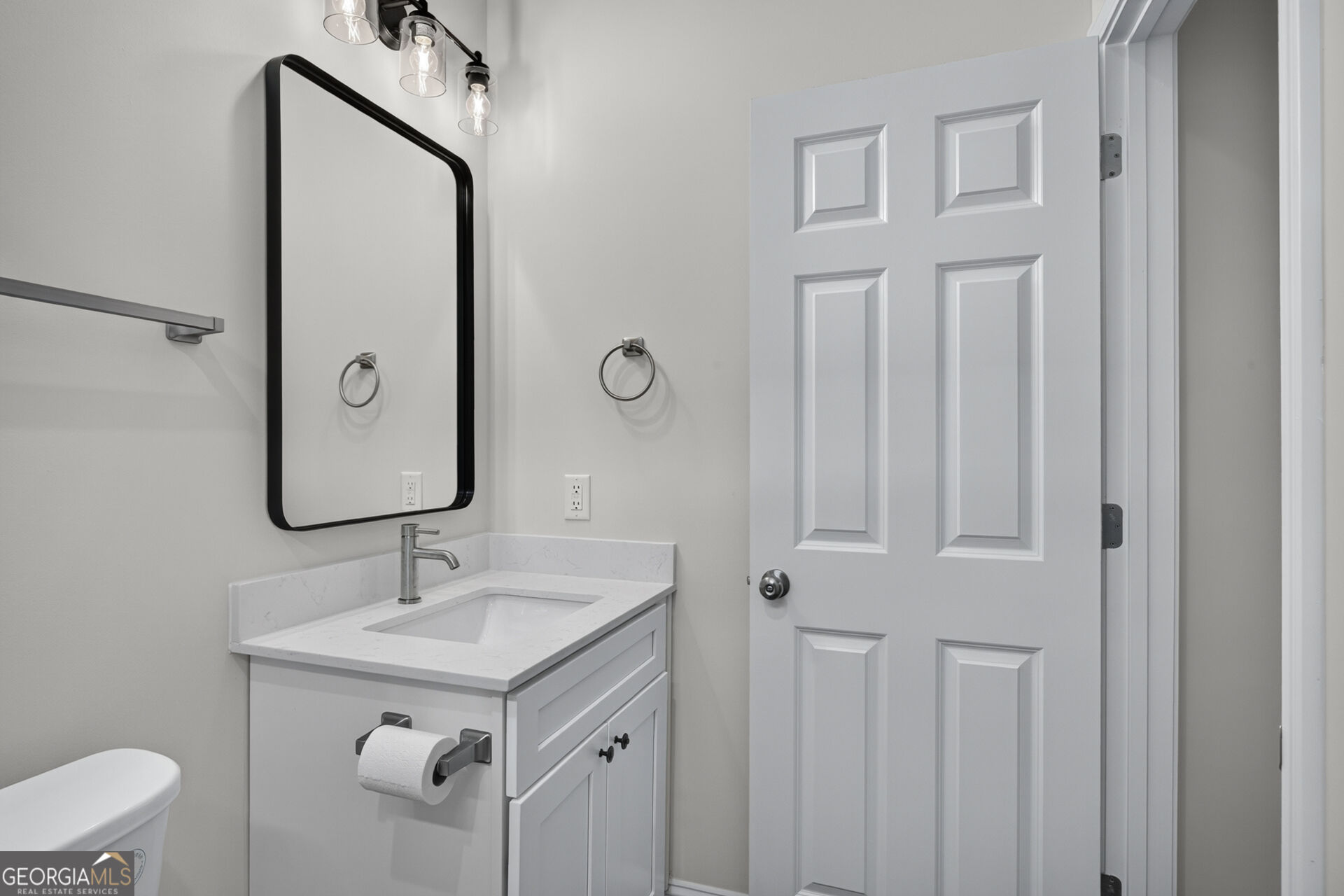 125 Houston Street Property Photo 20