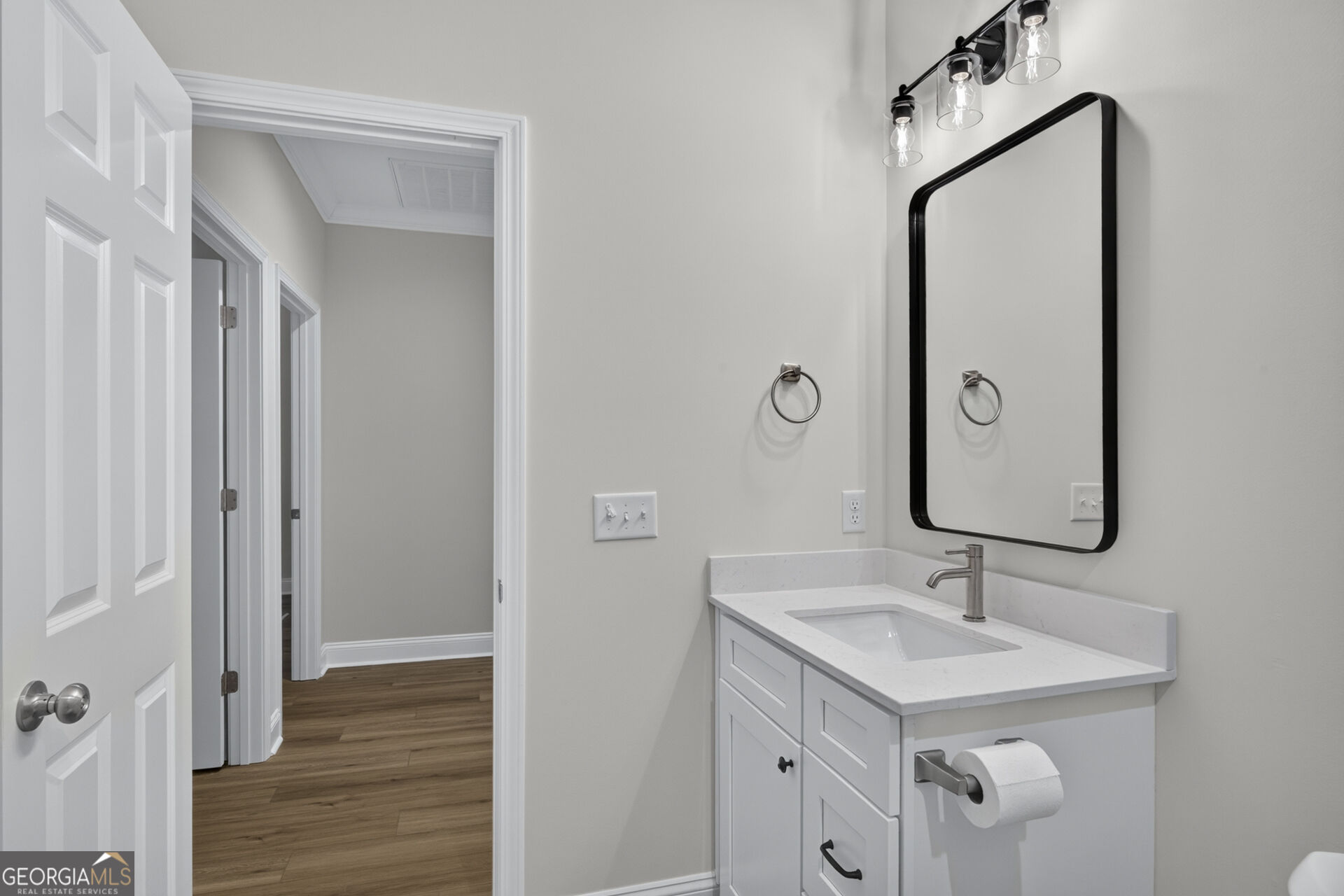 125 Houston Street Property Photo 24