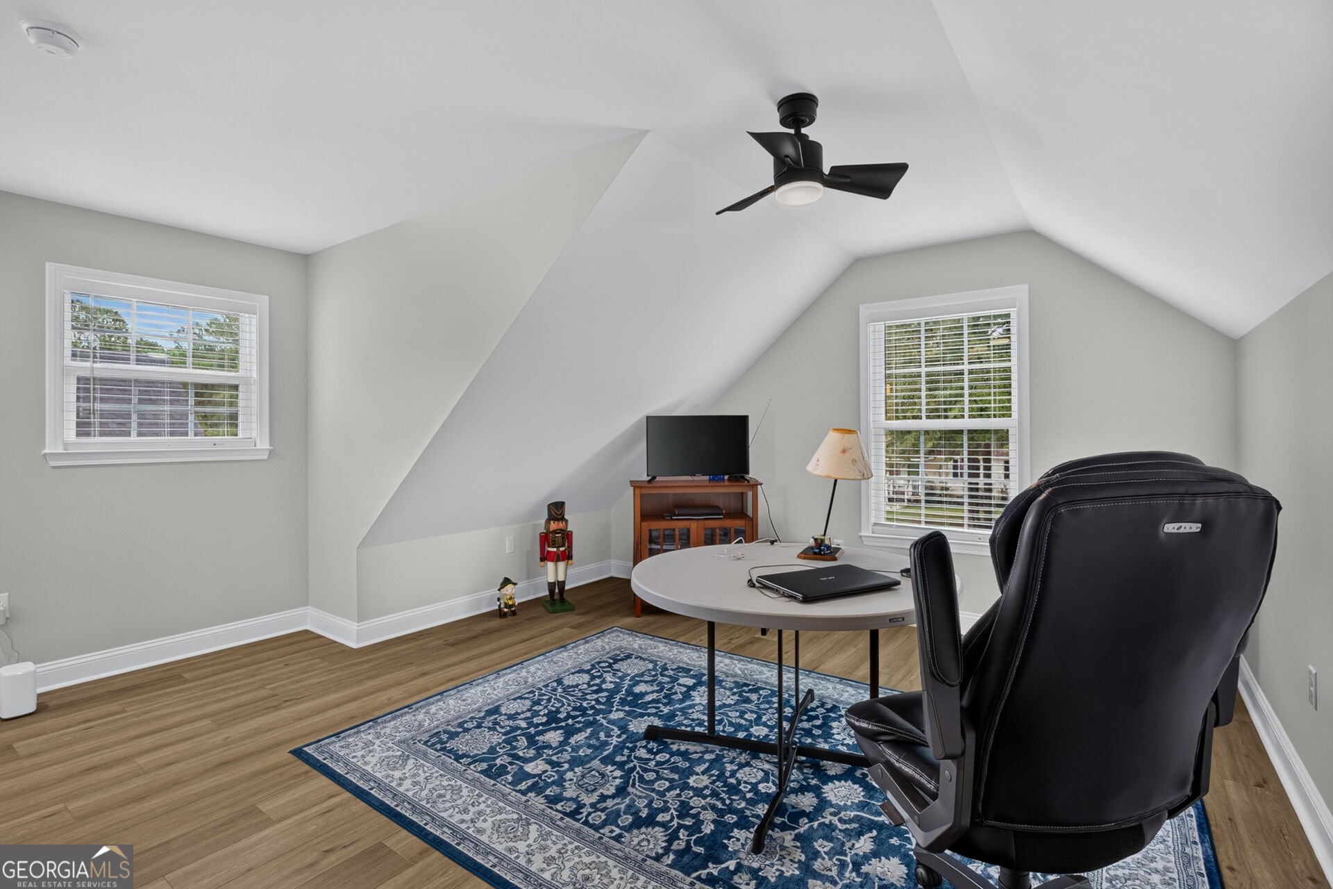 125 Houston Street Property Photo 32