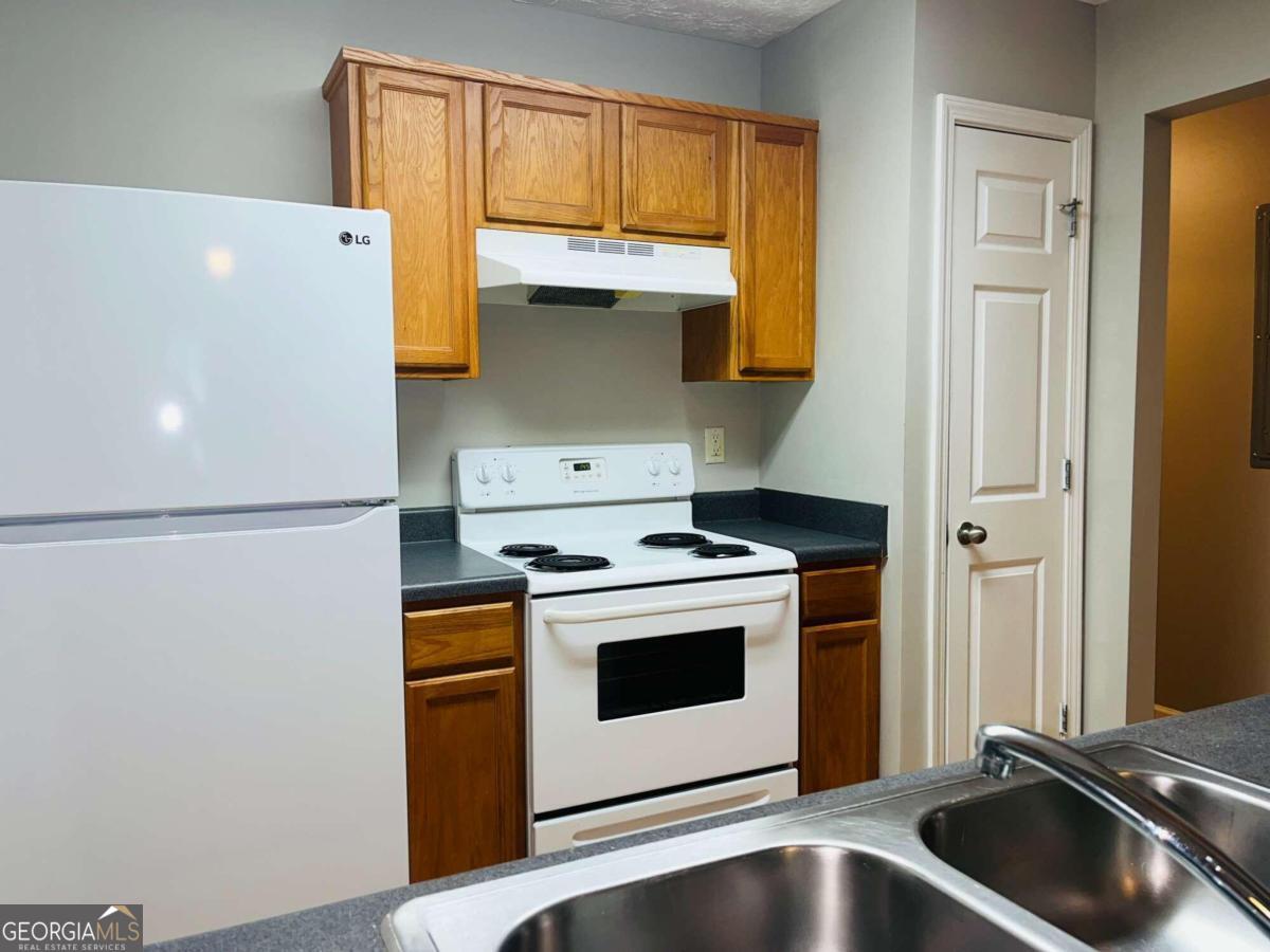 105 Granite Street # A Property Photo 4