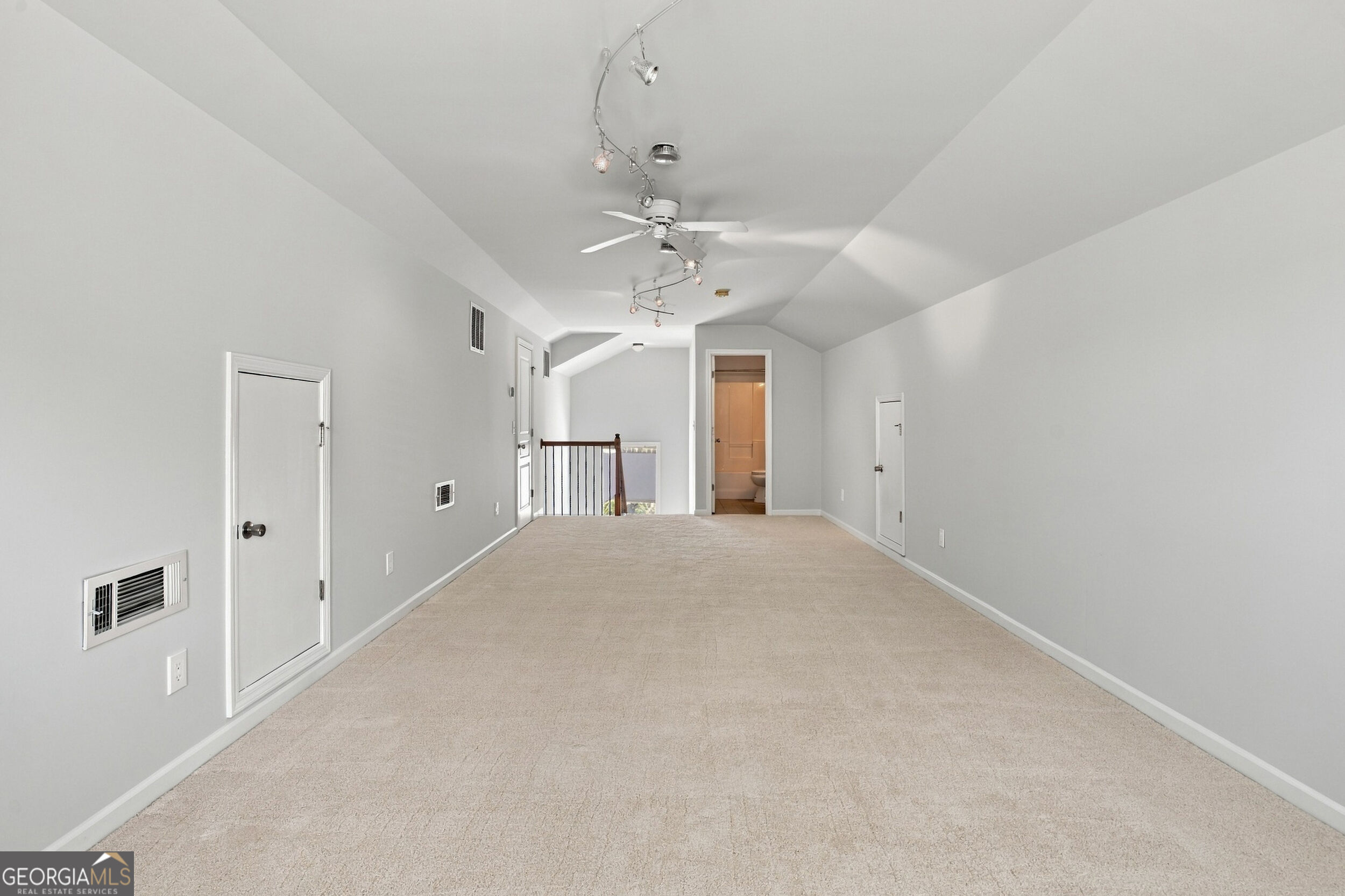 5765 White Creek Run Property Photo 27