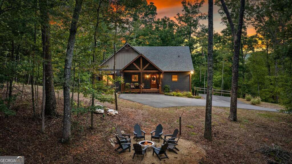 1081 Dills Road Property Photo 1