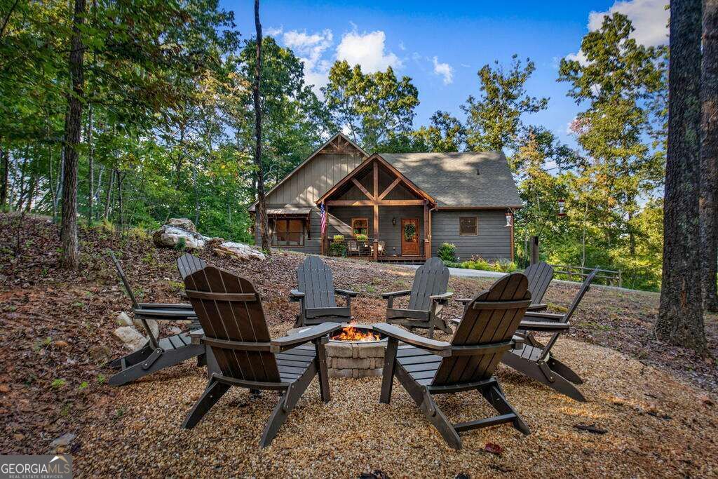 1081 Dills Road Property Photo 5