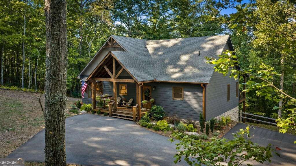 1081 Dills Road Property Photo 8