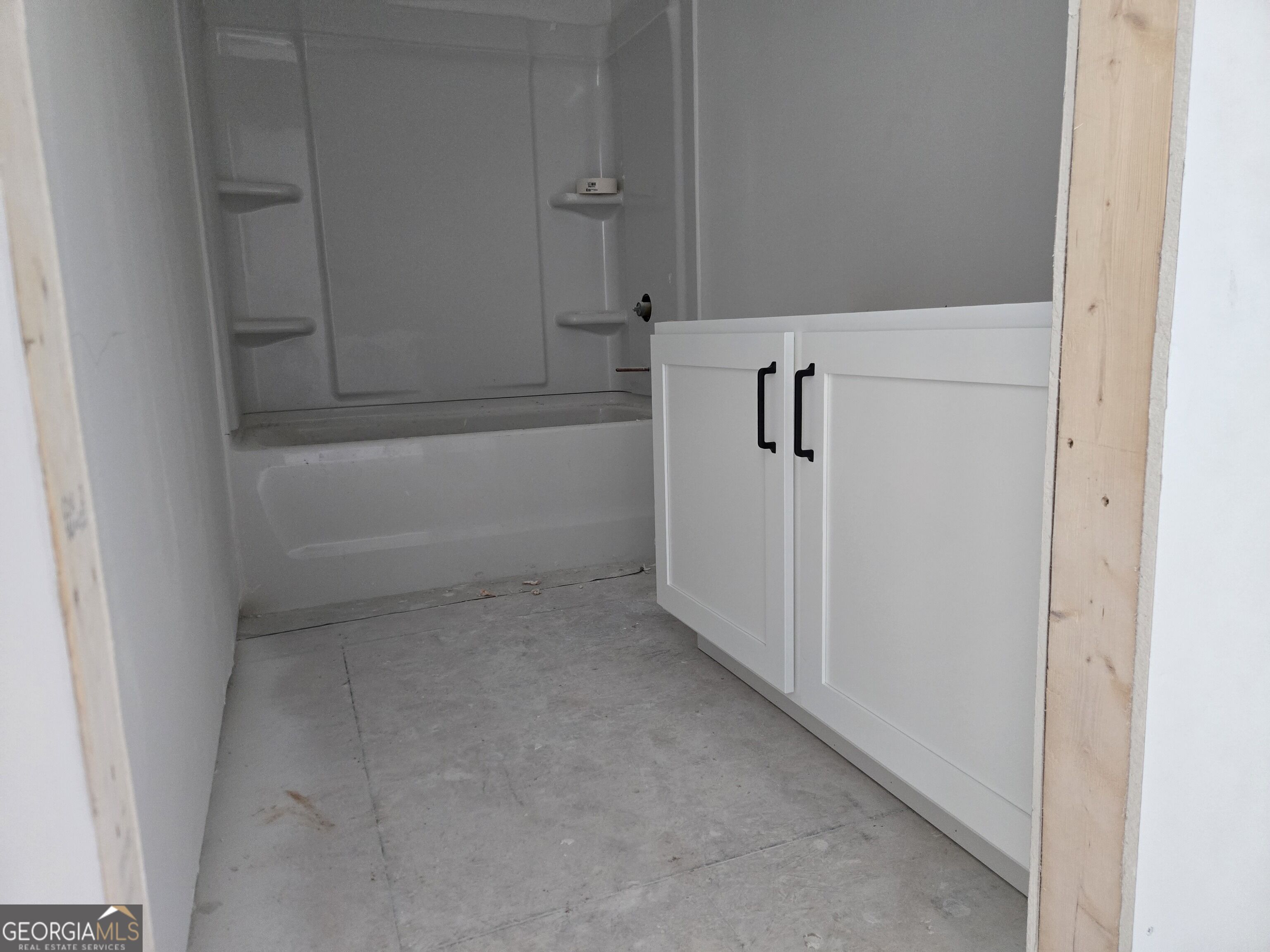 983 Homepark Circle Property Photo 12