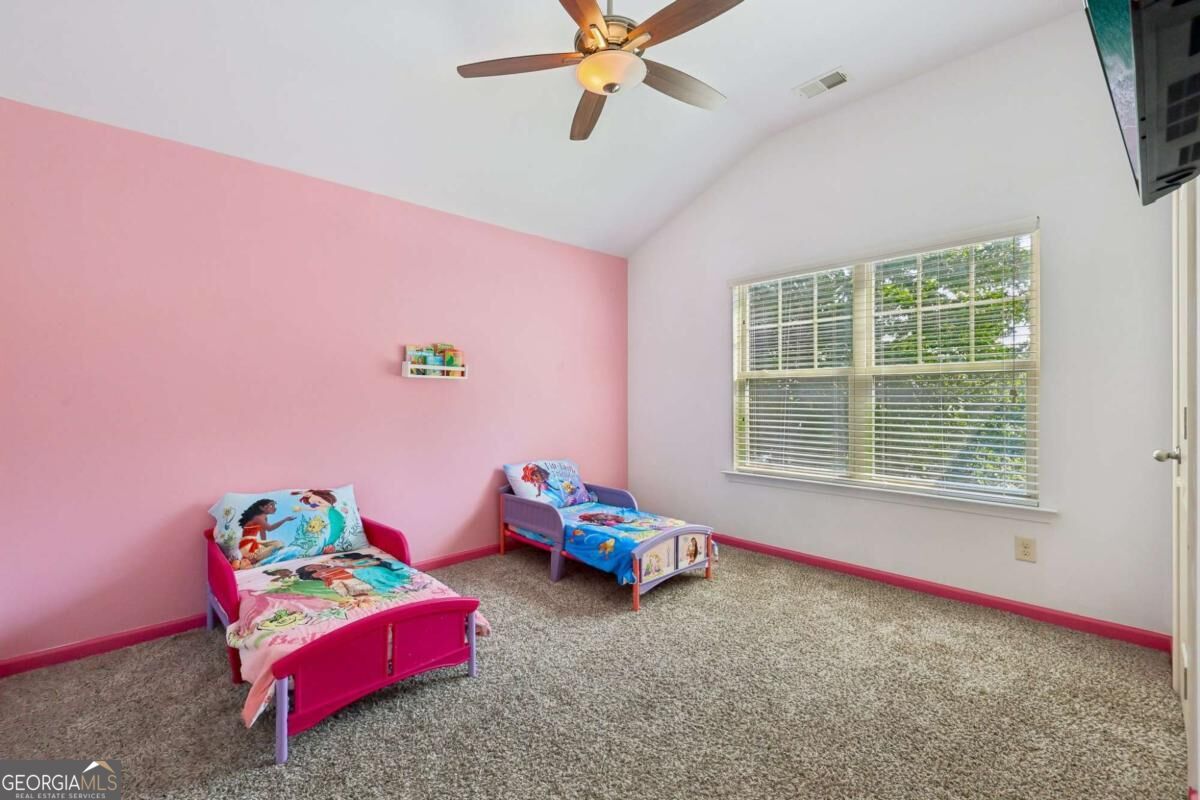 708 Pineglen Drive Property Photo 19