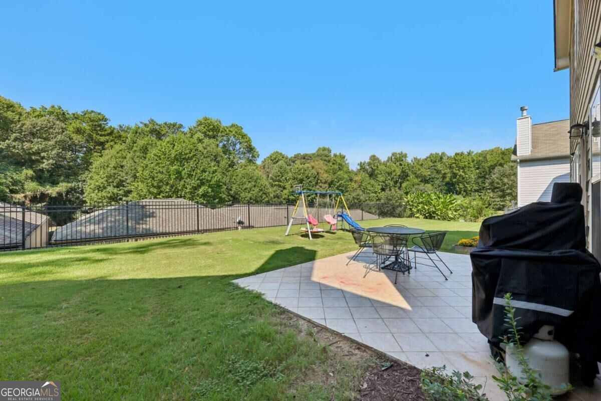 708 Pineglen Drive Property Photo 23