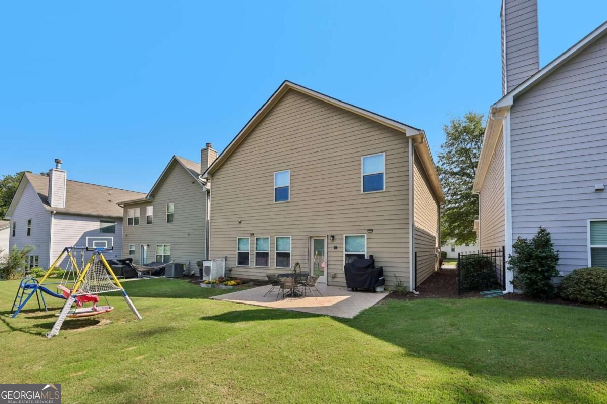 708 Pineglen Drive Property Photo 24