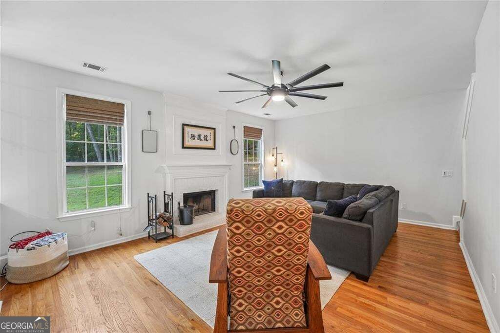 195 Sable Pointe Drive Property Photo 8