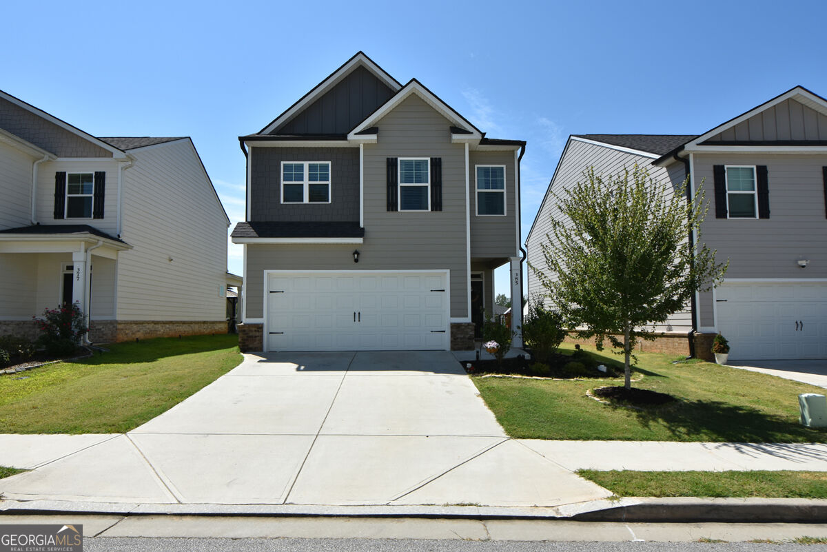 385 Shasta Court Property Photo 1