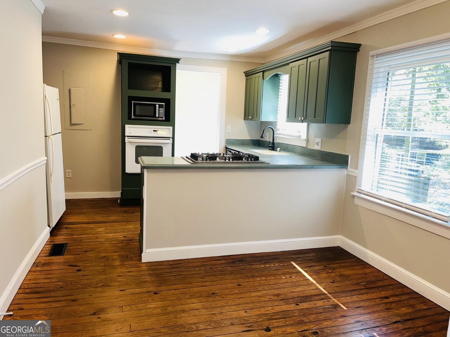 4665 Orchid Drive Property Photo 5