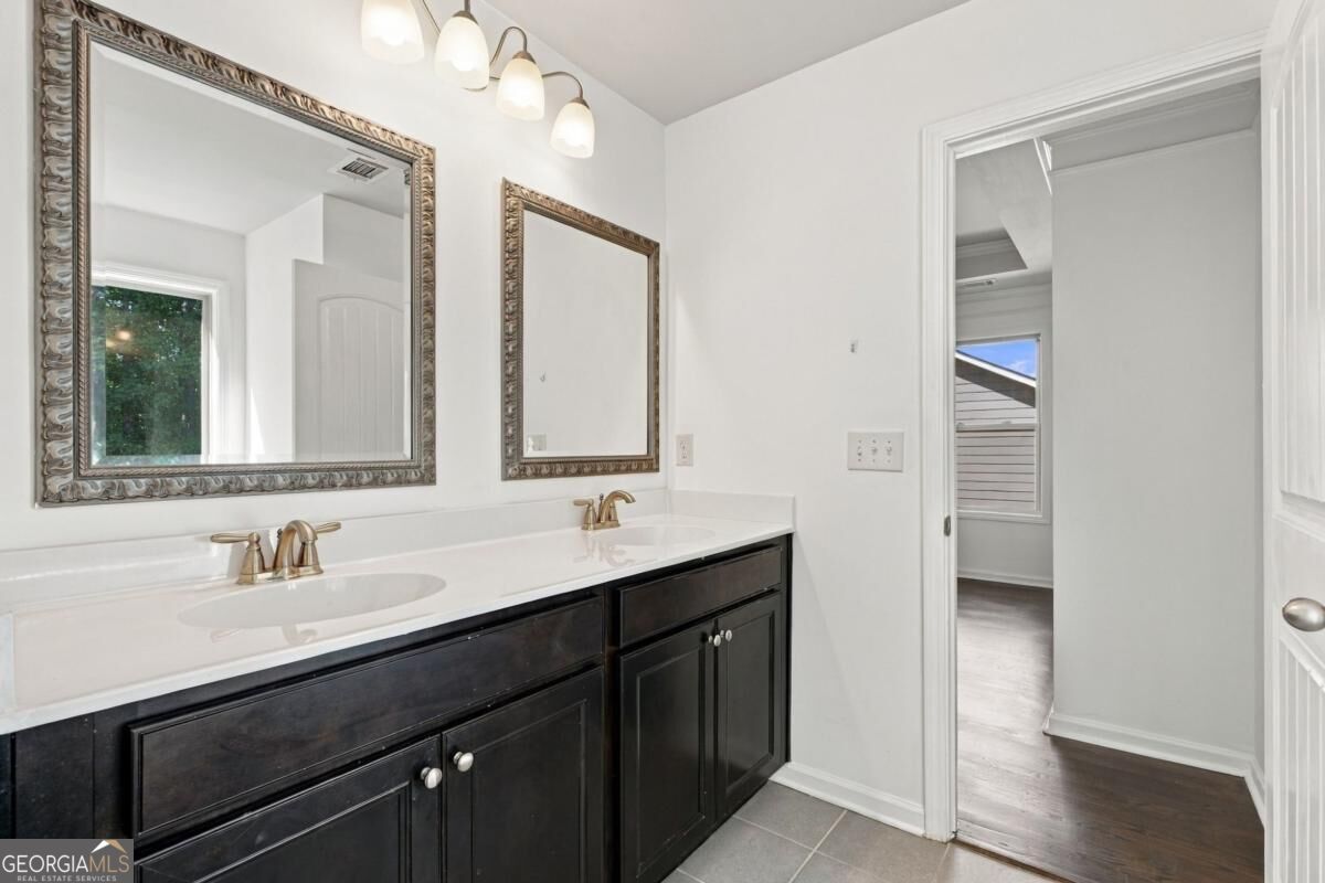 351 The Boulevard Property Photo 29