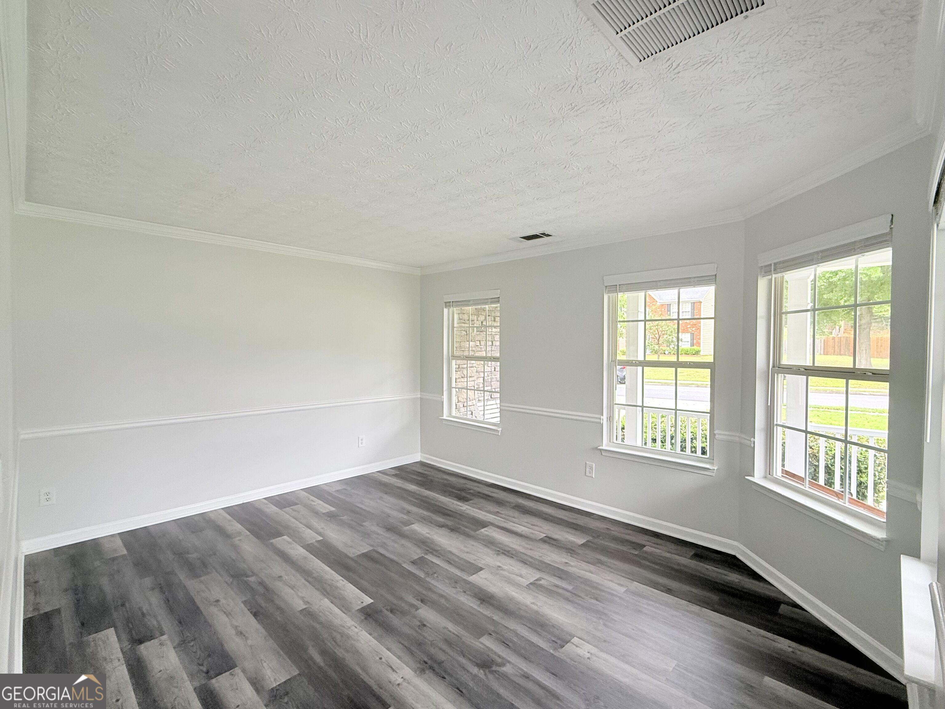928 Shannon Road Property Photo 6
