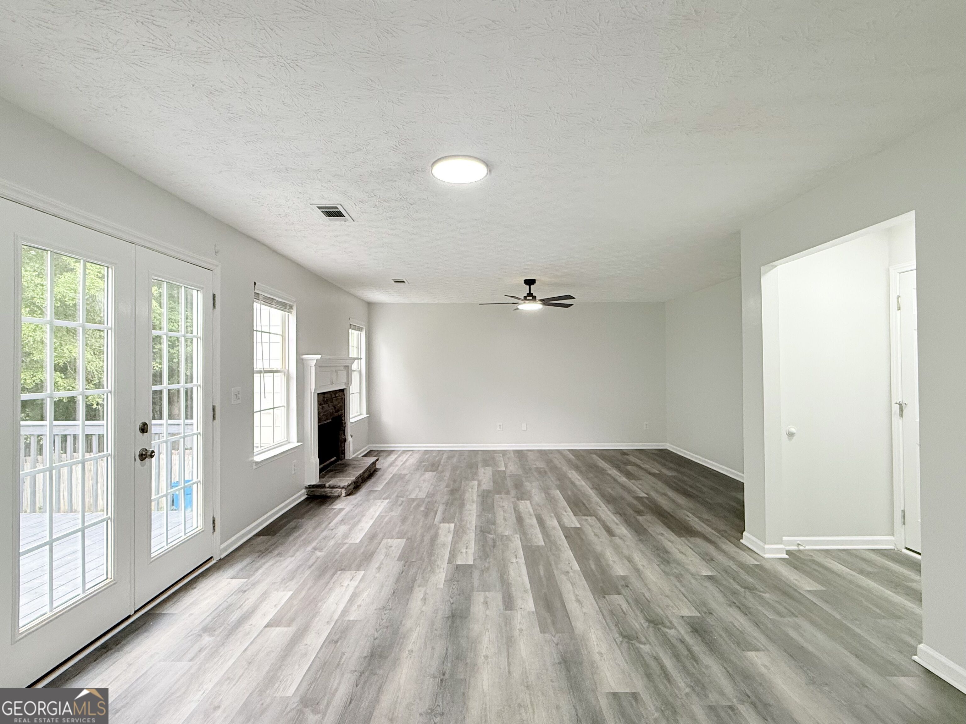928 Shannon Road Property Photo 10
