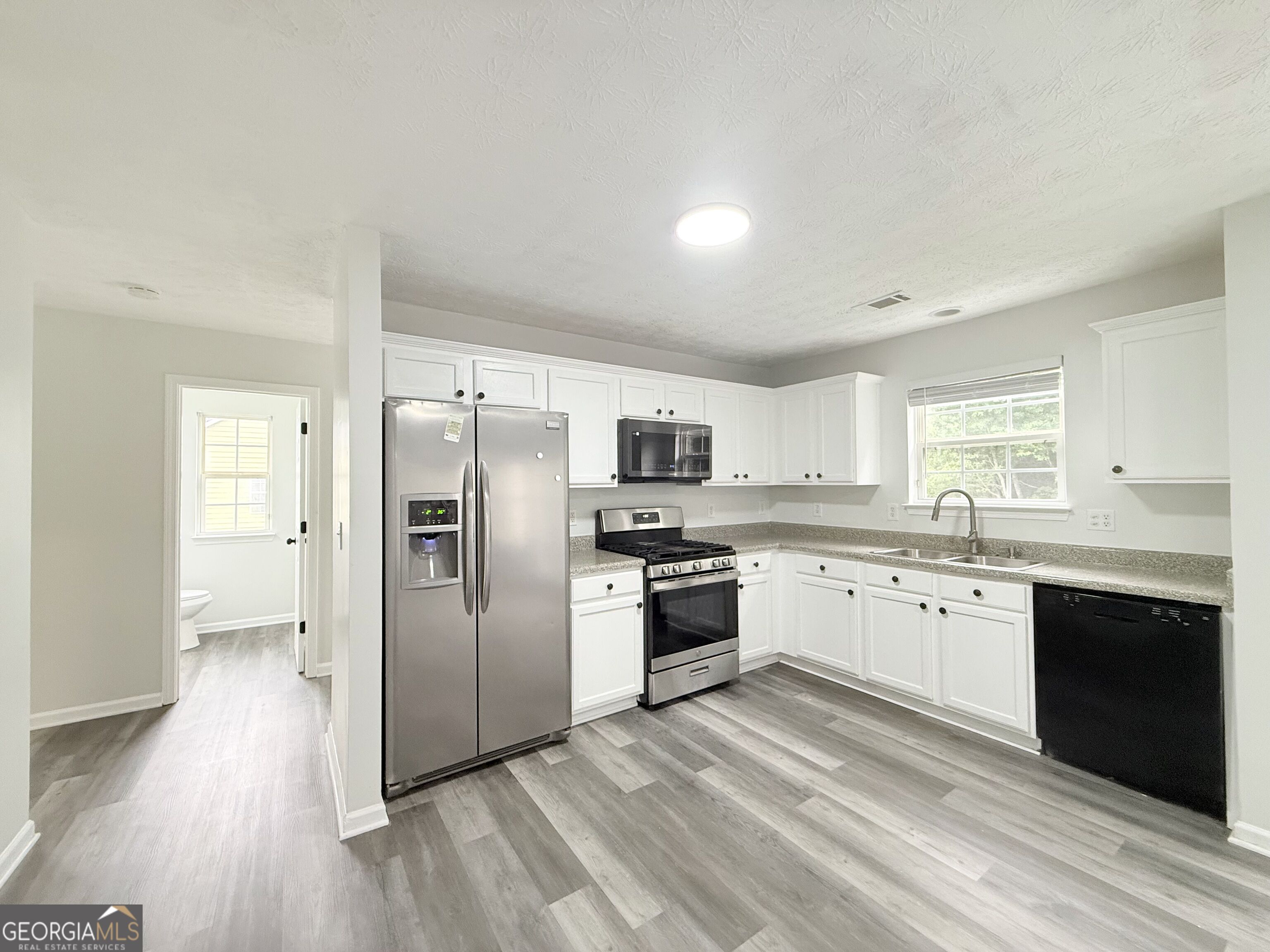 928 Shannon Road Property Photo 13