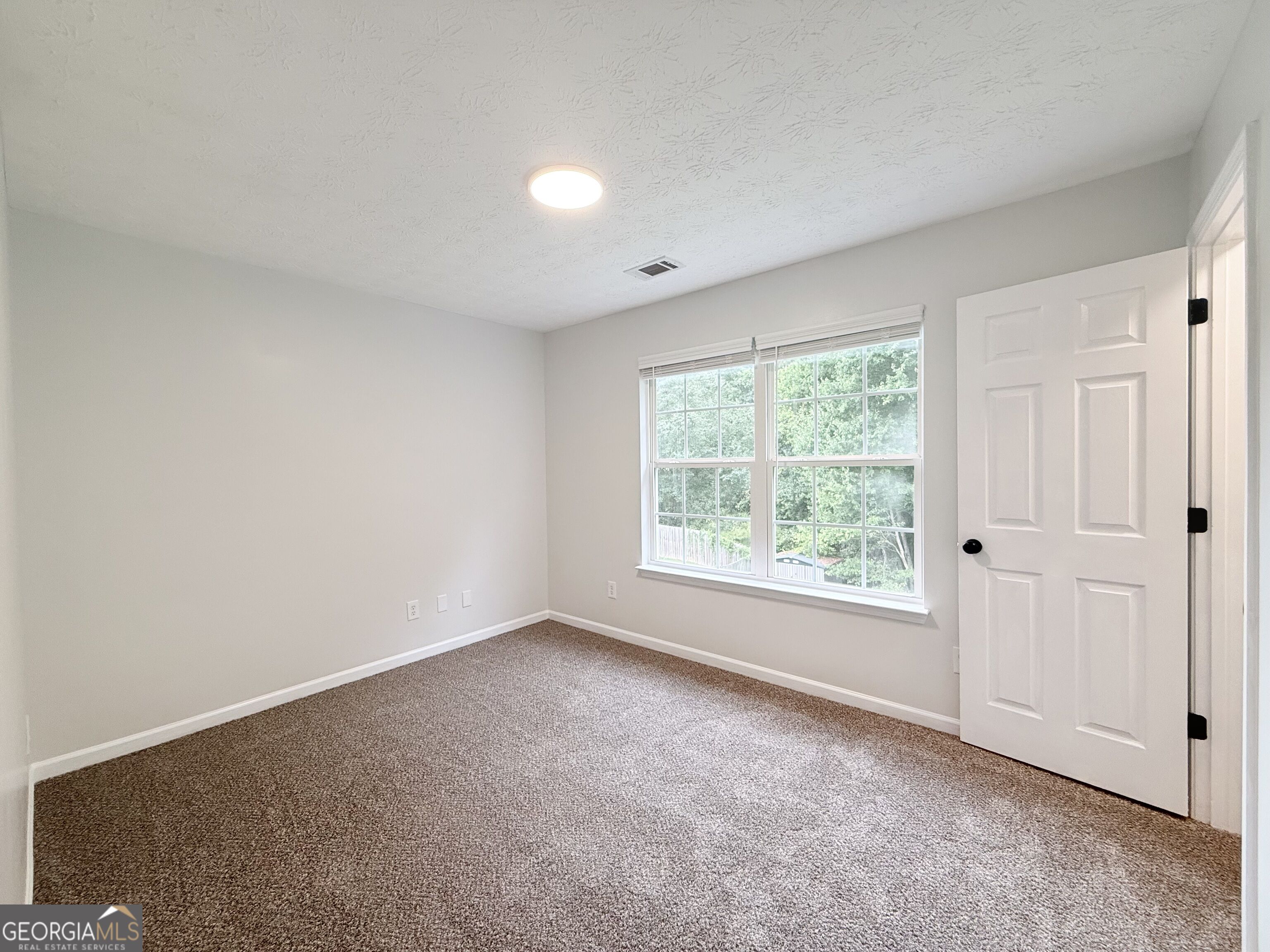 928 Shannon Road Property Photo 14