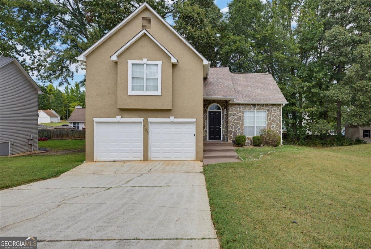723 River Valley Drive Property Photo 1