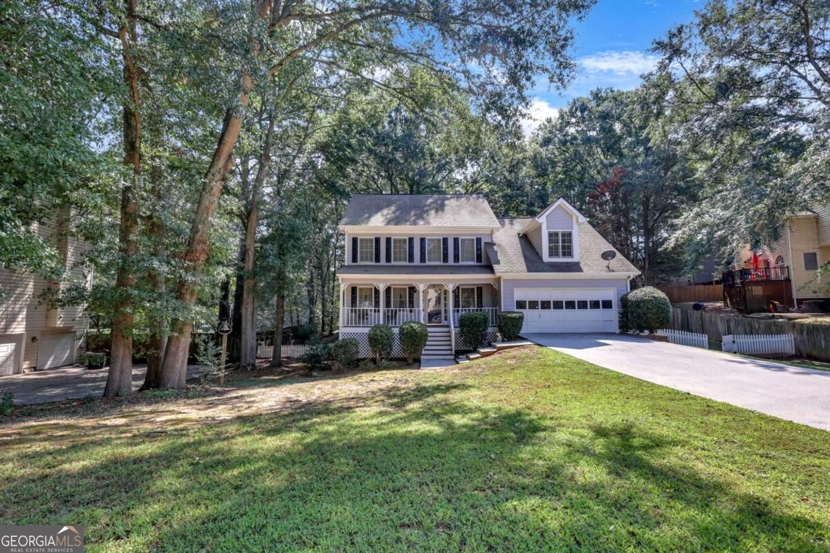2900 Riverbend Drive Property Photo 1
