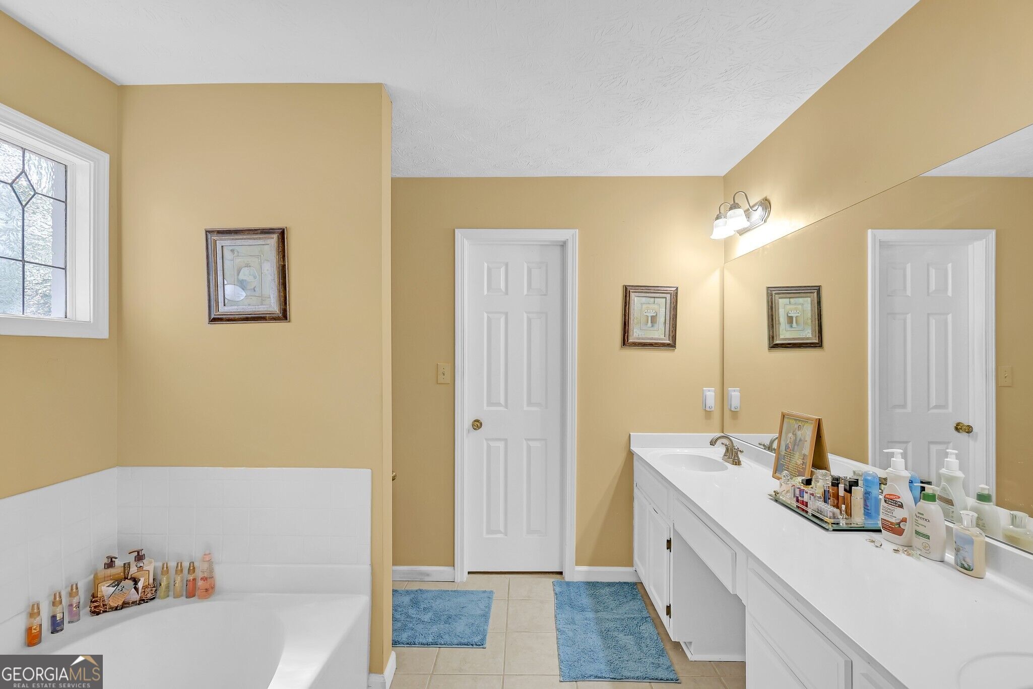 2900 Riverbend Drive Property Photo 14