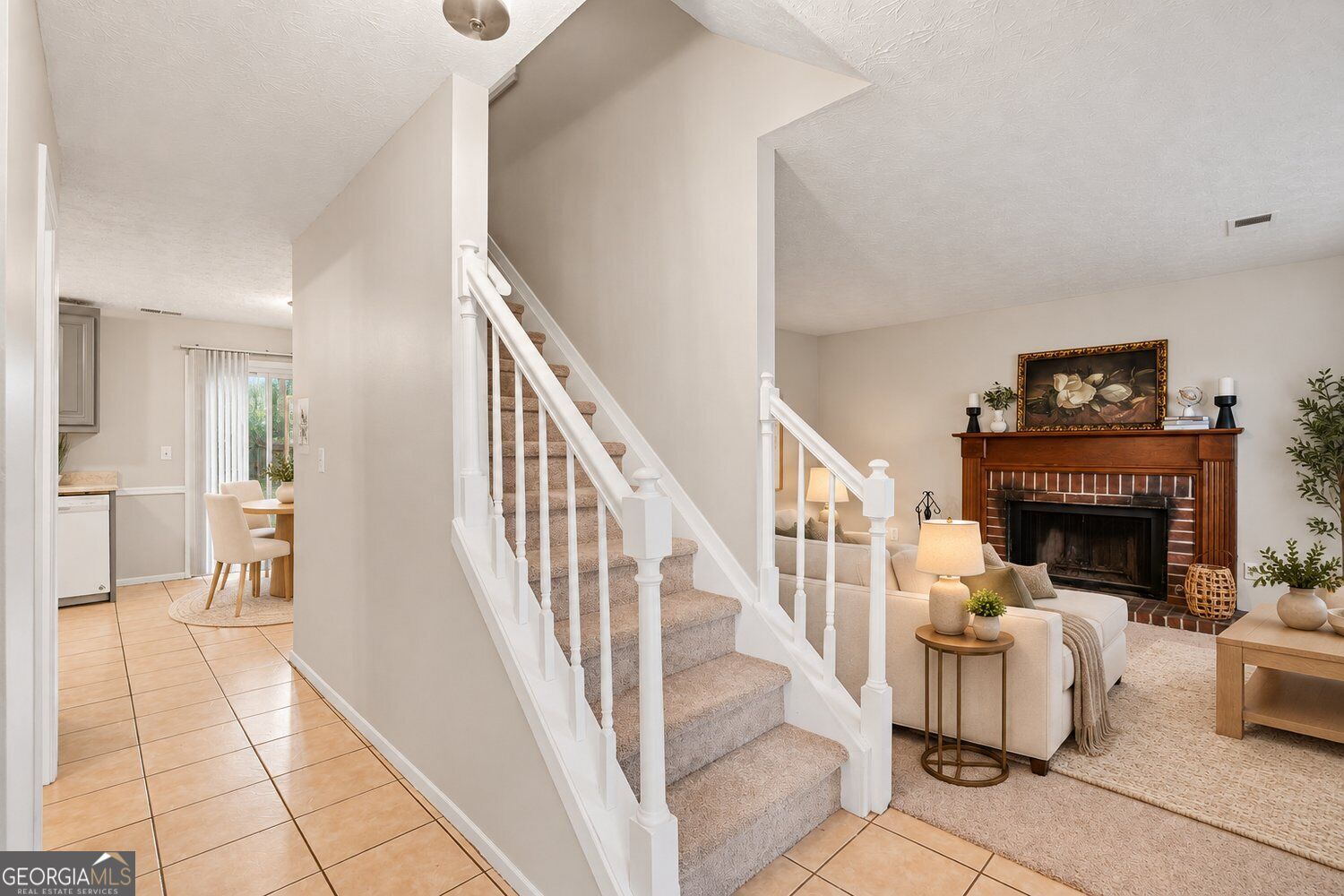 4701 Valley Ridge Drive Property Photo 5