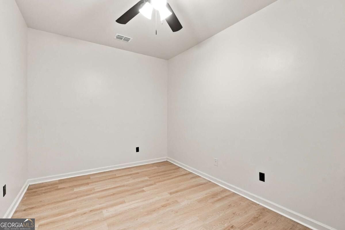 6749 Carriage Walk Lane Property Photo 28