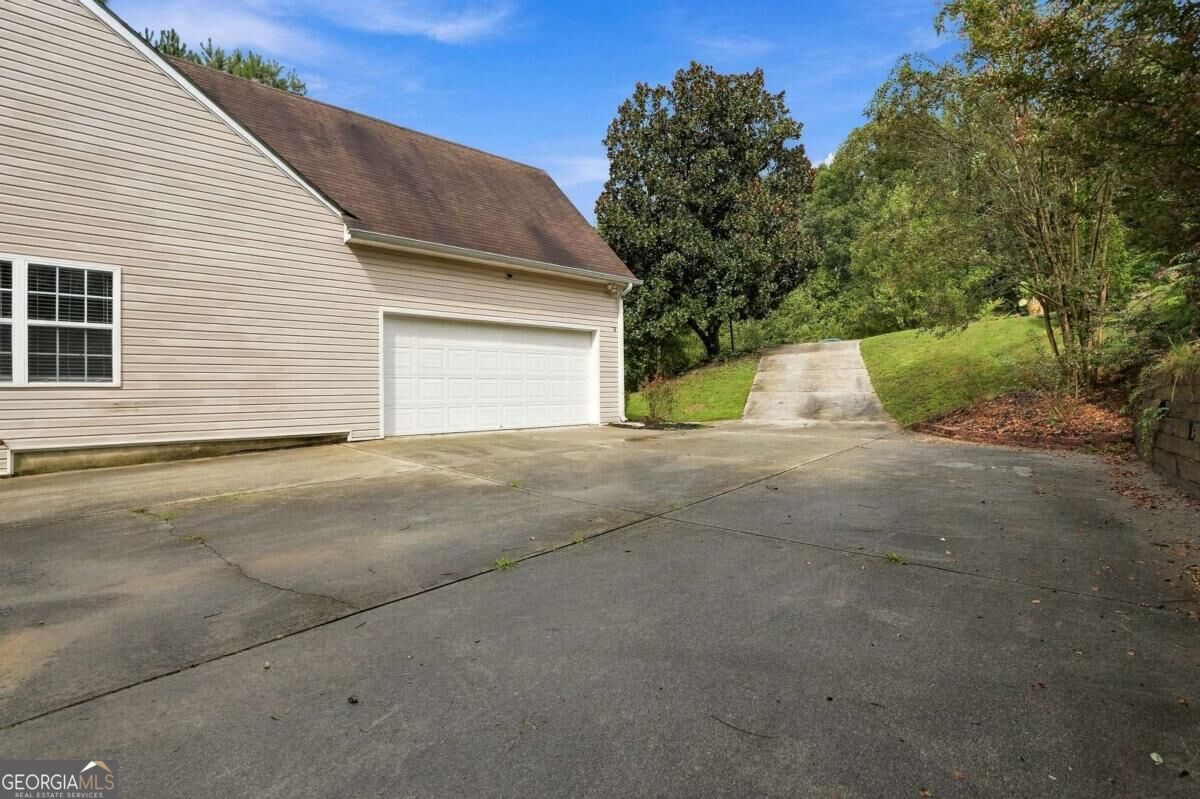 6749 Carriage Walk Lane Property Photo 47