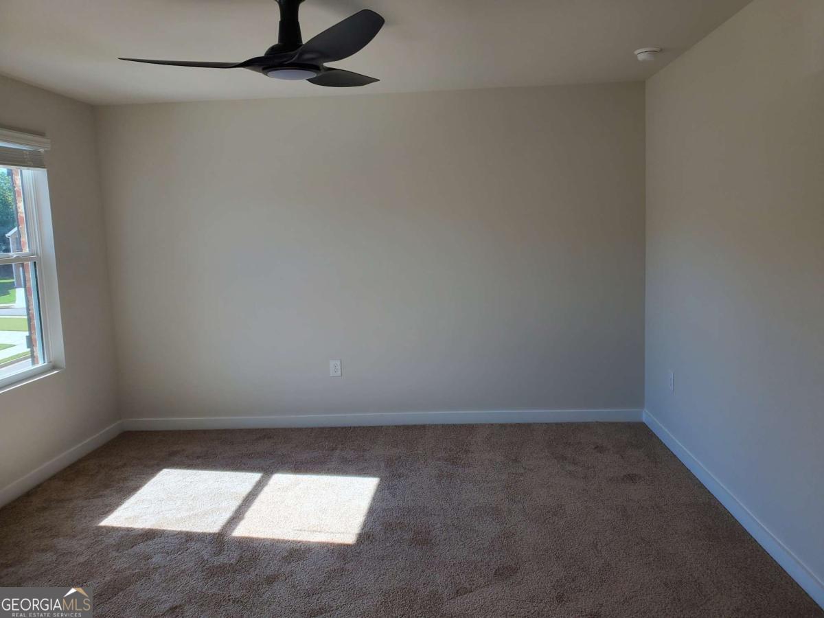 502 Headwater Court Property Photo 21