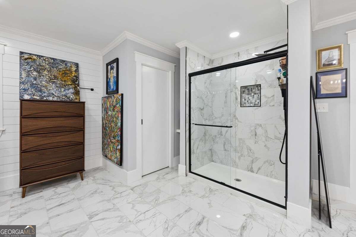 2330 Castle Lane Ne Property Photo 14