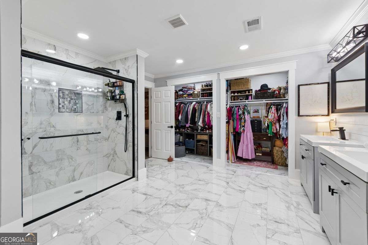 2330 Castle Lane Ne Property Photo 16