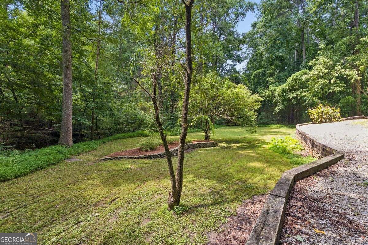2330 Castle Lane Ne Property Photo 49